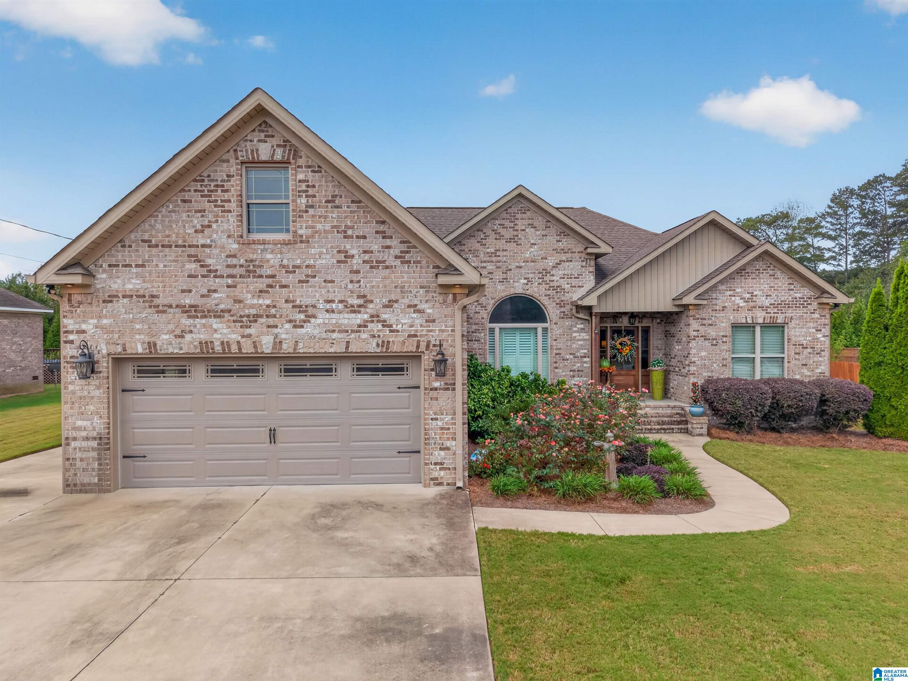 255 COTTONWOOD CIRCLE