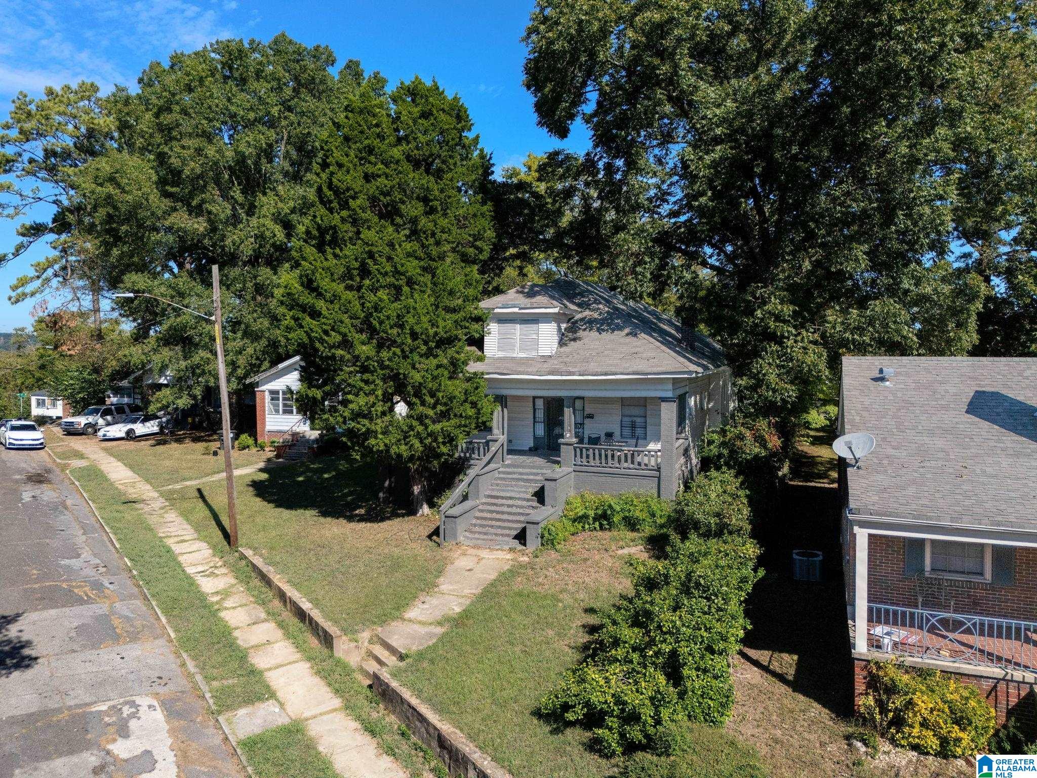 Single family home for sale at 4012 39th Court, BIRMINGHAM, AL 35217 | MLS# 21467095