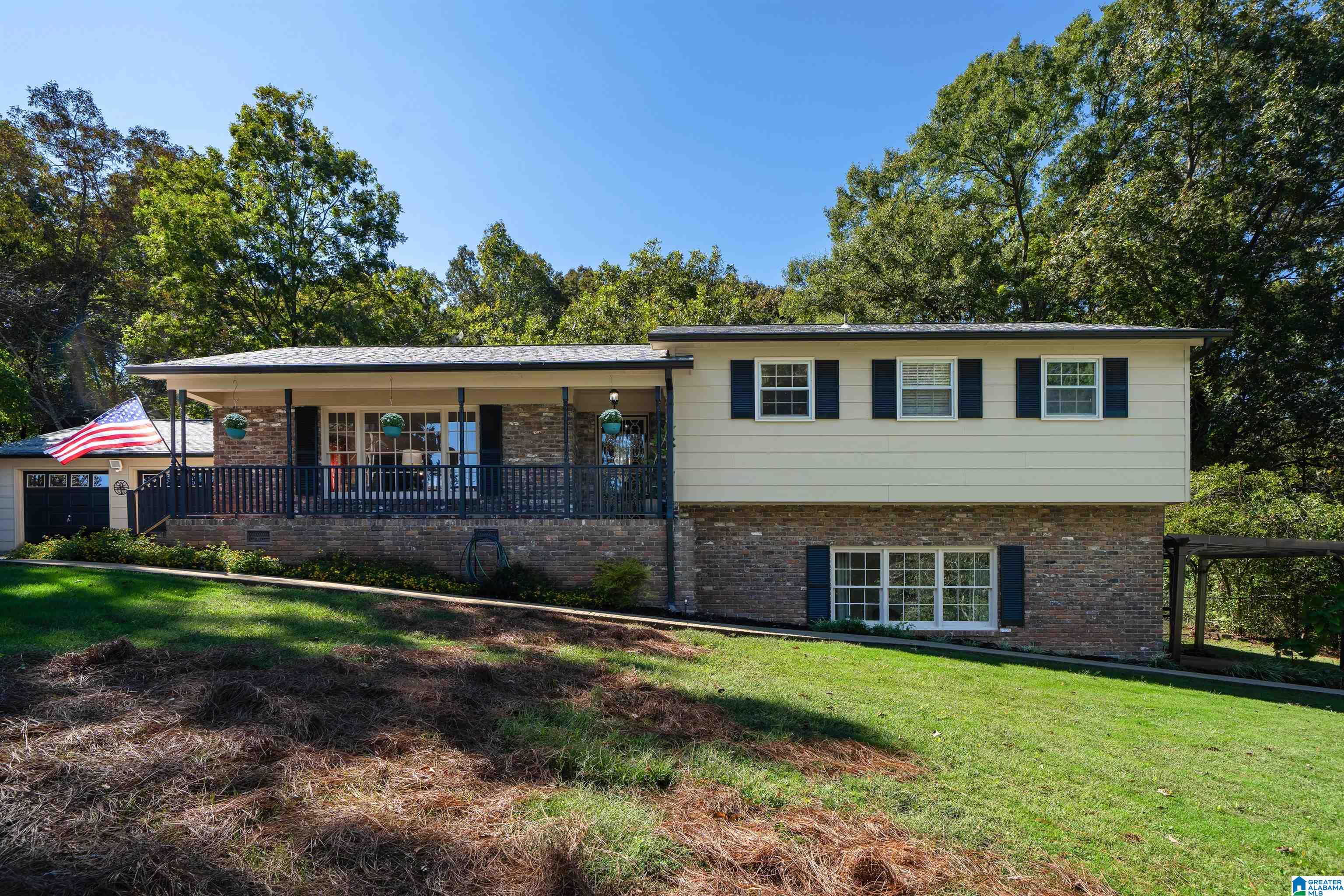 Single family home for sale at 139 Winston Dr, TALLADEGA, AL 35160 | MLS# 21467105