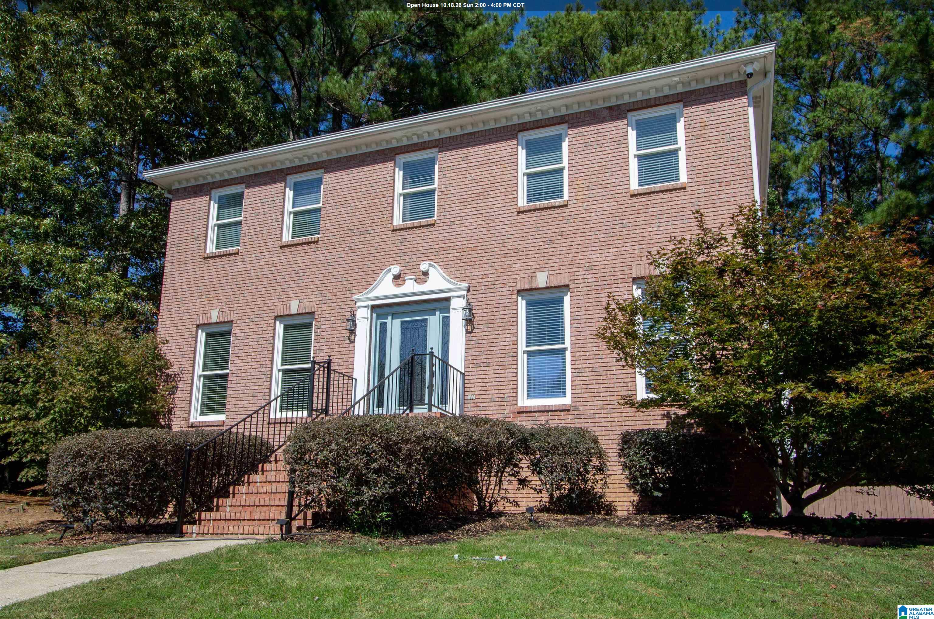 1009 LAKE SHORE CIRCLE