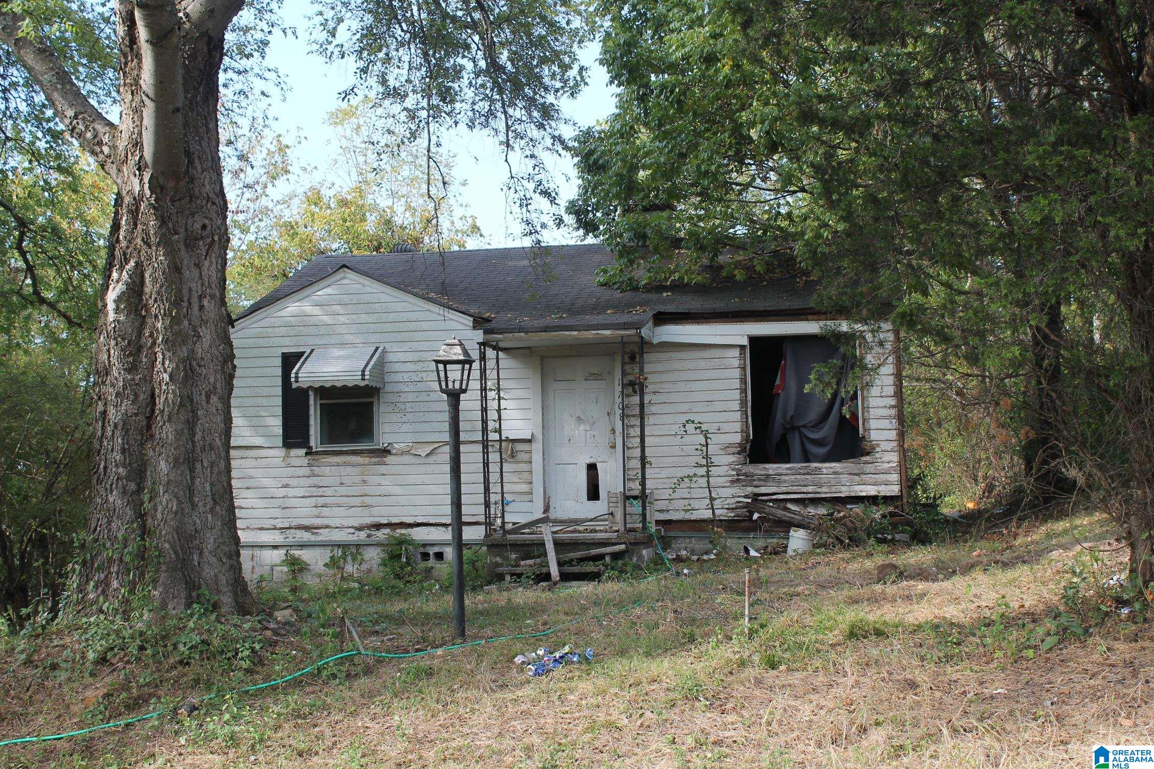 Single family home for sale at 1708 Burgin Ave, Birmingham, AL 35217 | MLS# 21467112