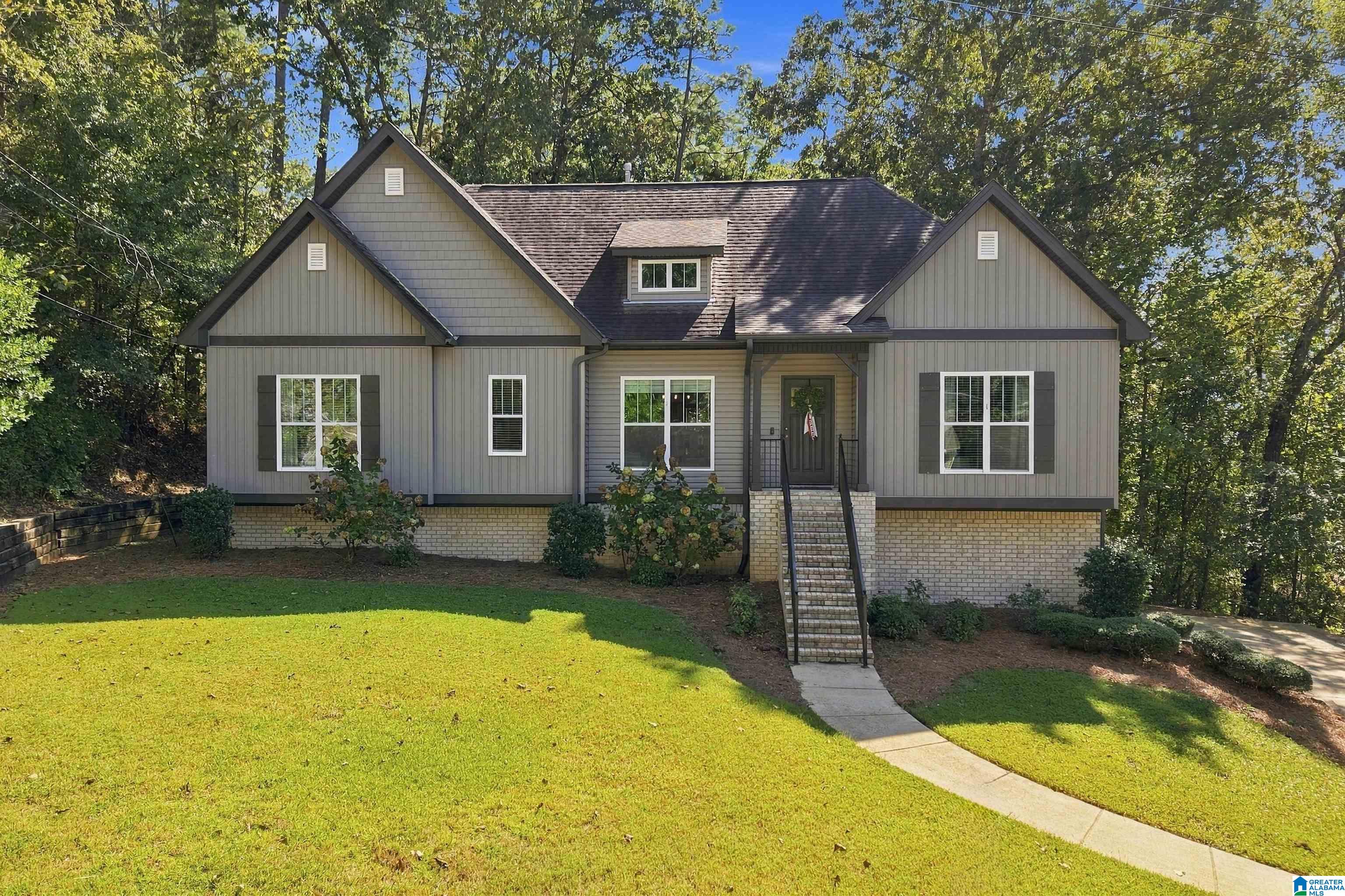 Photo 1 of Single family home for sale at 1115 Dearing Downs Dr, Helena, AL 35080 | MLS# 21467116 | Listing updated on 2026-10-21