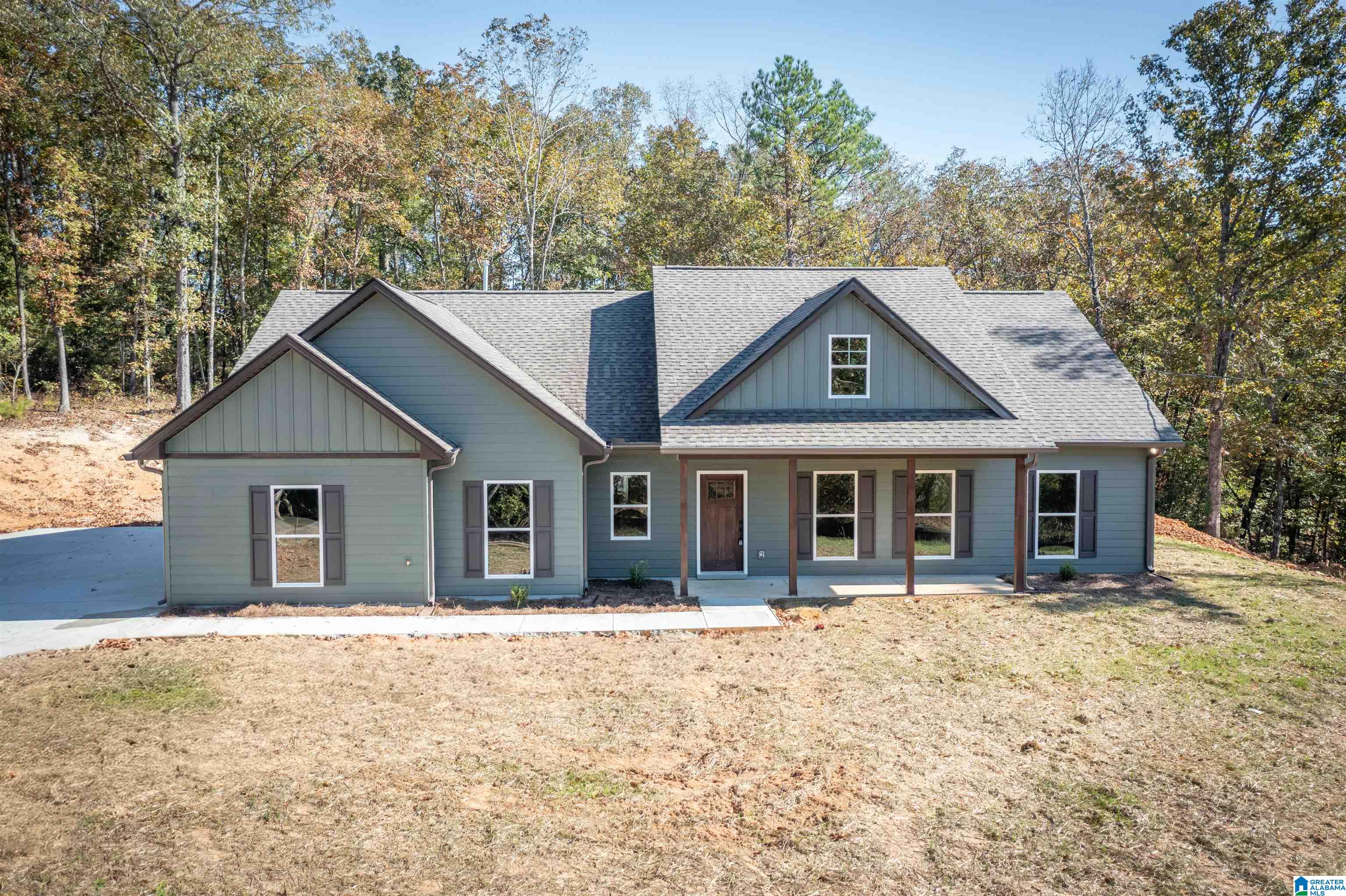 Single family home for sale at 24 Hollys Ln, RIVERSIDE, AL 35135 | MLS# 21467165