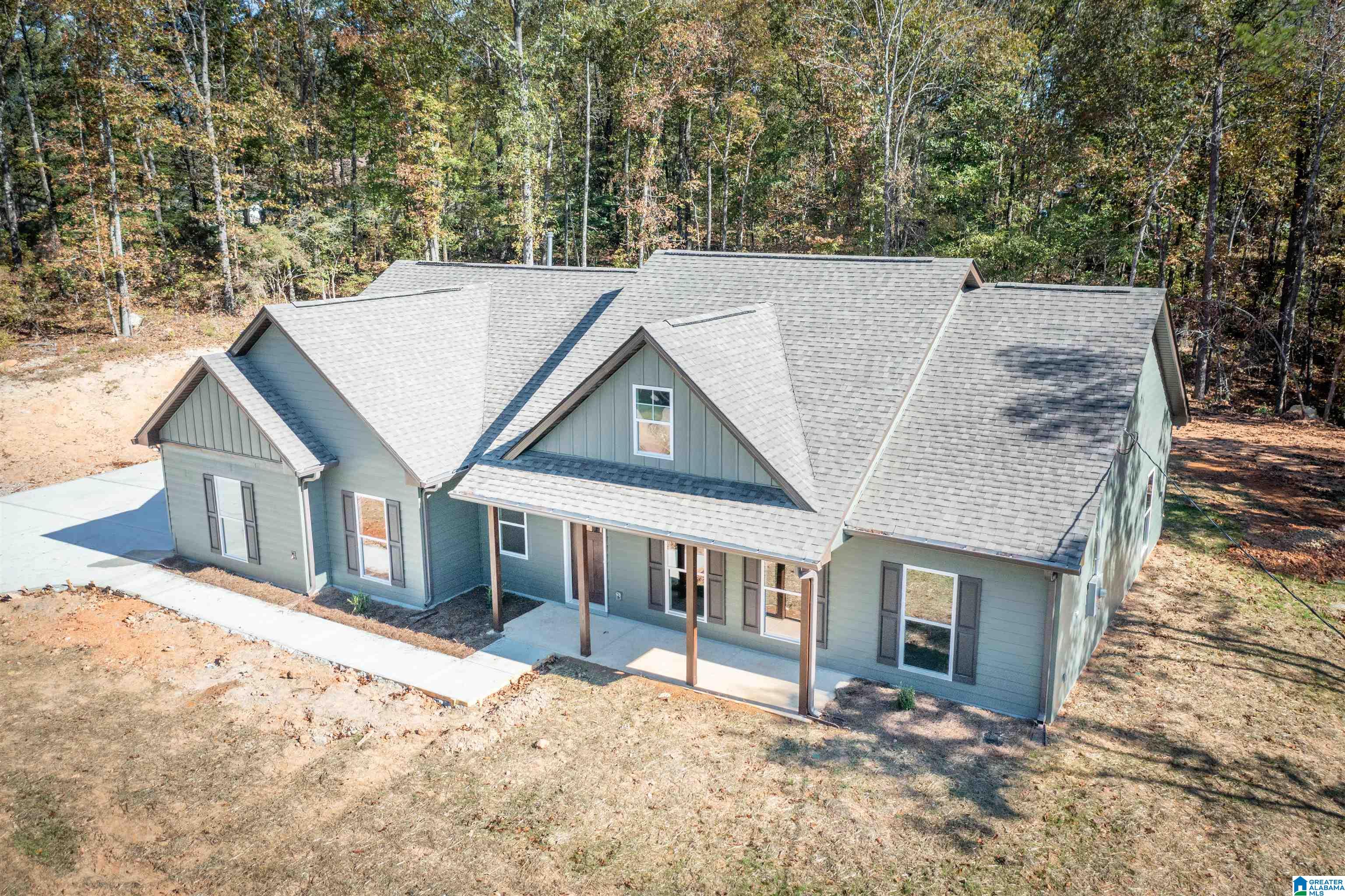 Photo 2 of Single family home for sale at 24 Hollys Ln, Riverside, AL 35135 | MLS# 21467165 | Listing updated on 2026-10-22