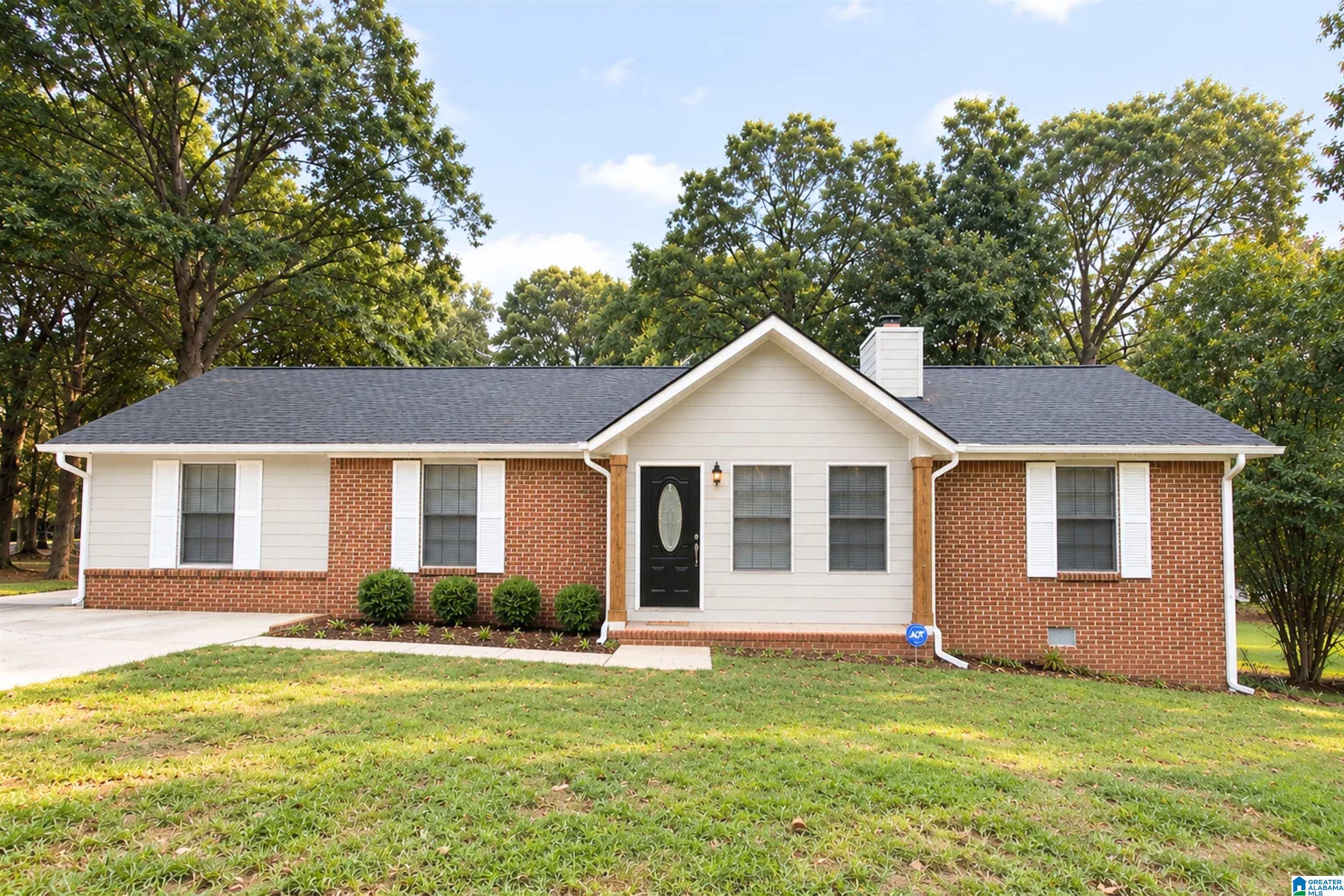 Single family home for sale at 3615 Valleyview Dr, OXFORD, AL 36203 | MLS# 21467342