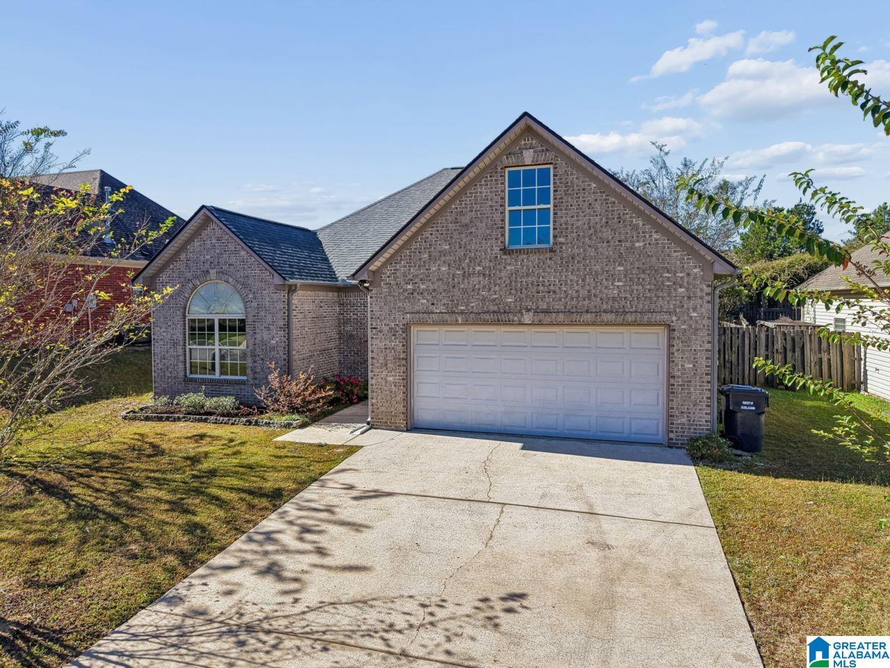 Photo 1 of Single family home for sale at 688 Waterford Ln, Calera, AL 35040 | MLS# 21467396 | Listing updated on 2026-10-22