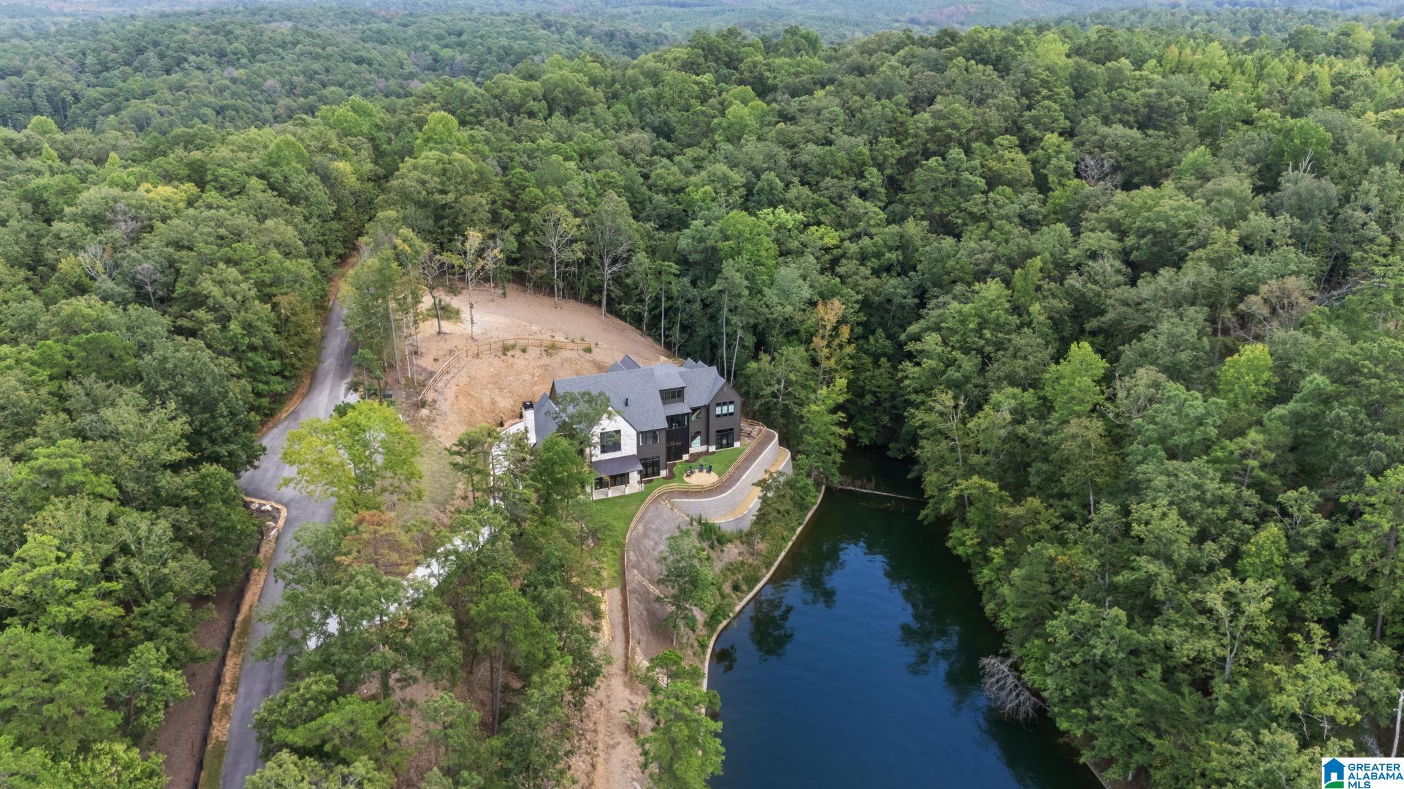 Photo 3 of Single family home for sale at 816 Oak Leaf Dr, Wedowee, AL 36278 | MLS# 21467400 | Listing updated on 2026-10-21