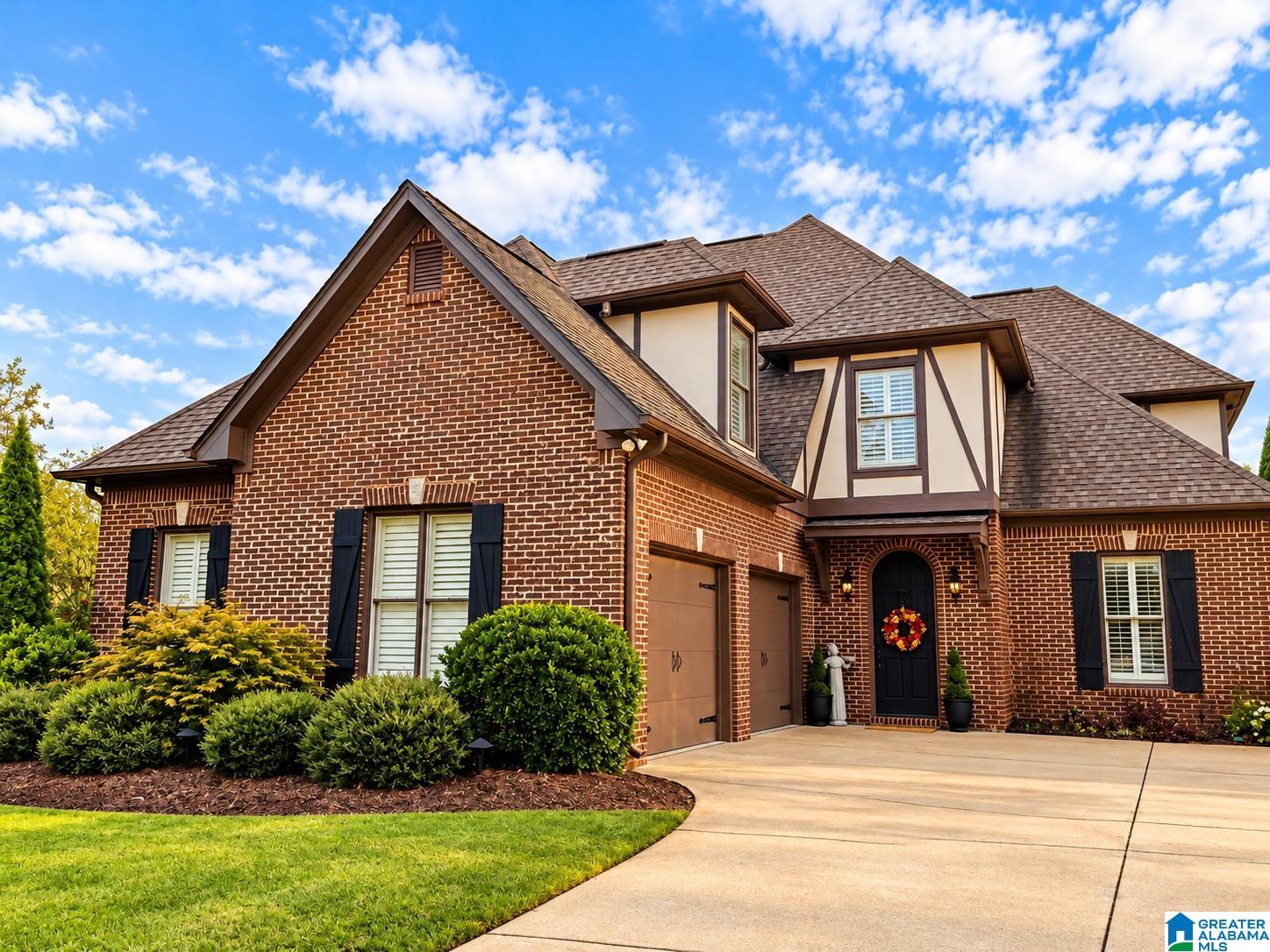 Photo 1 of Single family home for sale at 1109 Greystone Parc Ter, Birmingham, AL 35242 | MLS# 21467449 | Listing updated on 2026-10-15