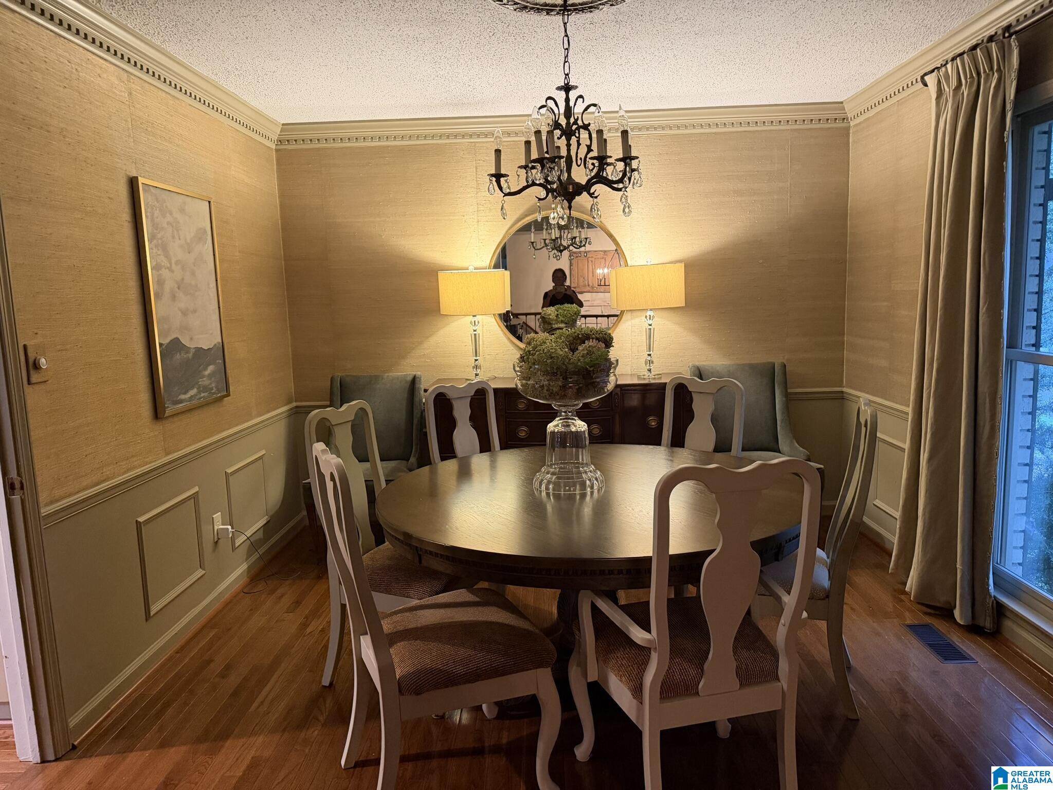 Photo 3 of Single family home for sale at 5433 Woodford Dr, Birmingham, AL 35242 | MLS# 21467493 | Listing updated on 2026-10-12