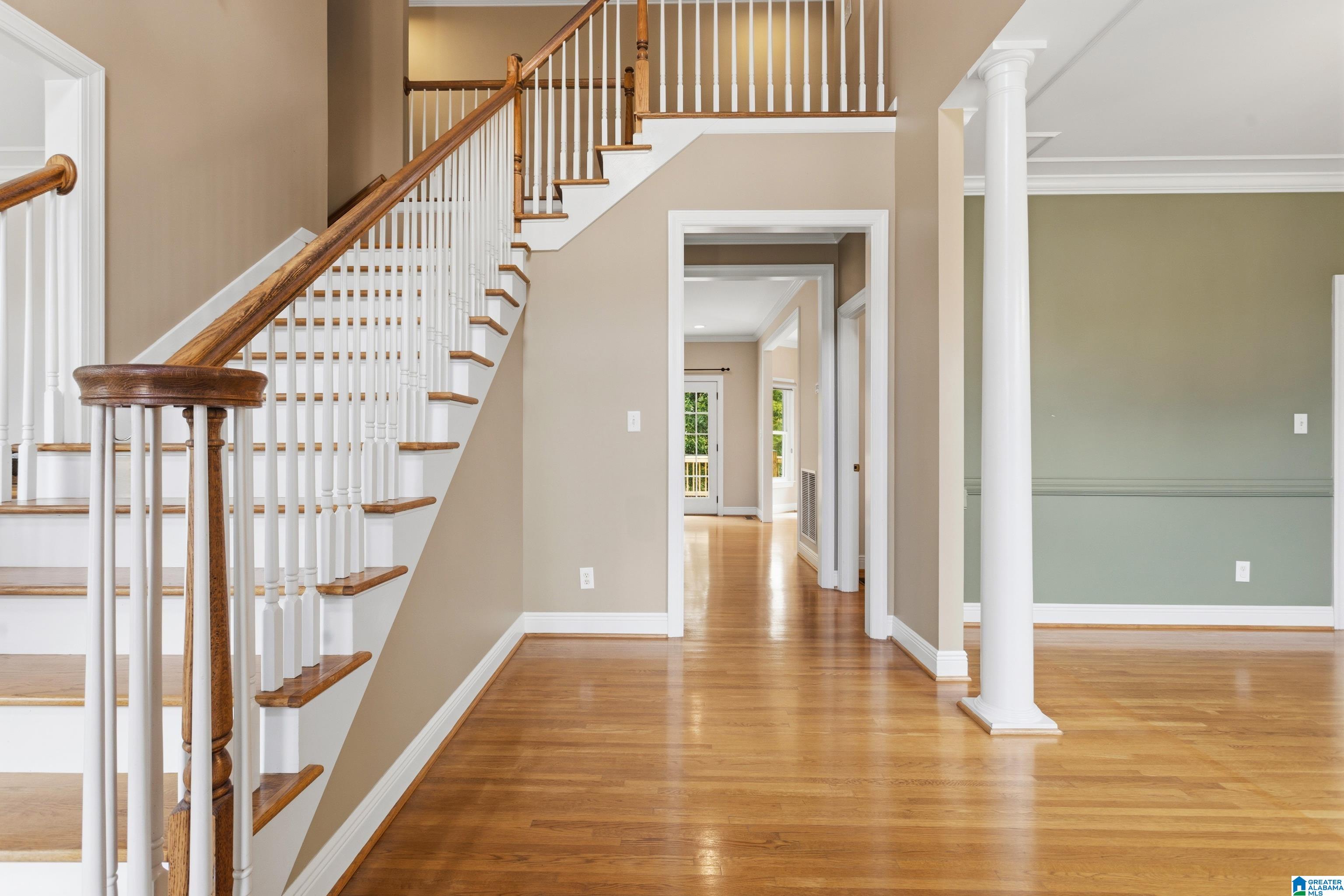 Photo 3 of Sale Pending at 2028 Eagle Point Ct, Birmingham, AL 35242 | MLS# 21467551 | Listing updated on 2026-10-14