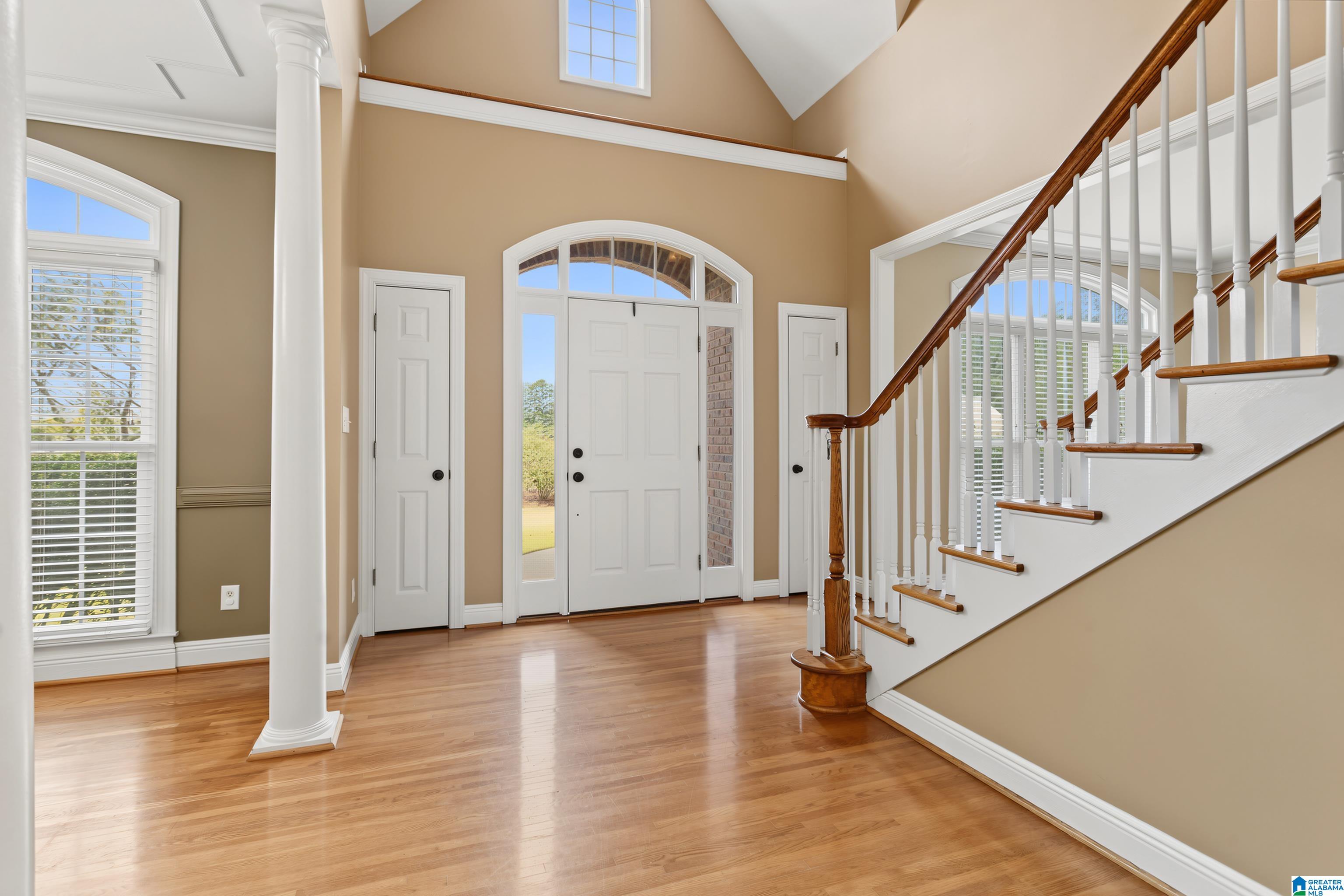 Photo 3 of Sale Pending at 2028 Eagle Point Ct, Birmingham, AL 35242 | MLS# 21467551 | Listing updated on 2026-10-14