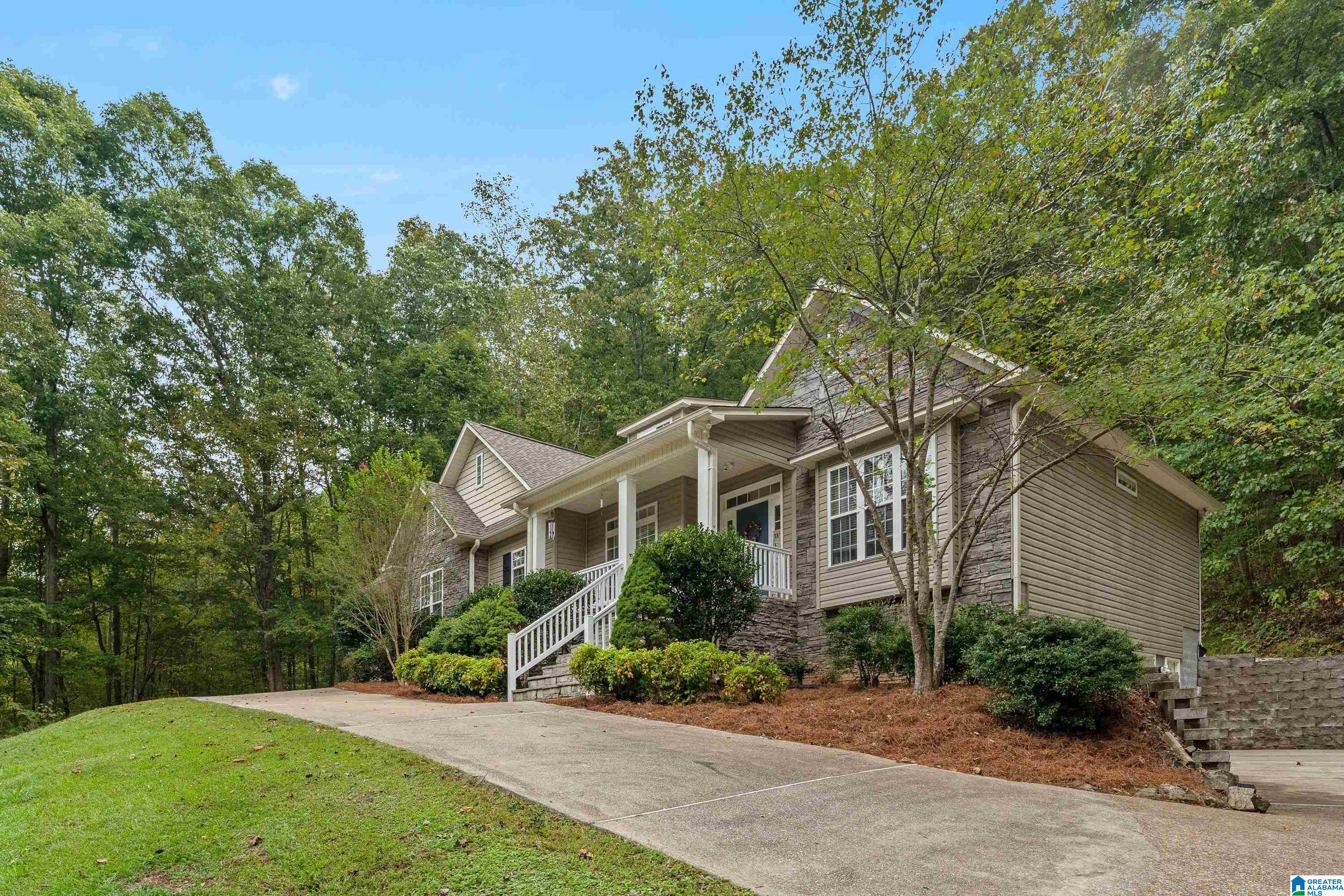 Photo 2 of Single family home for sale at 390 Beaver Ridge Cir, Ashville, AL 35953 | MLS# 21467600 | Listing updated on 2026-10-15