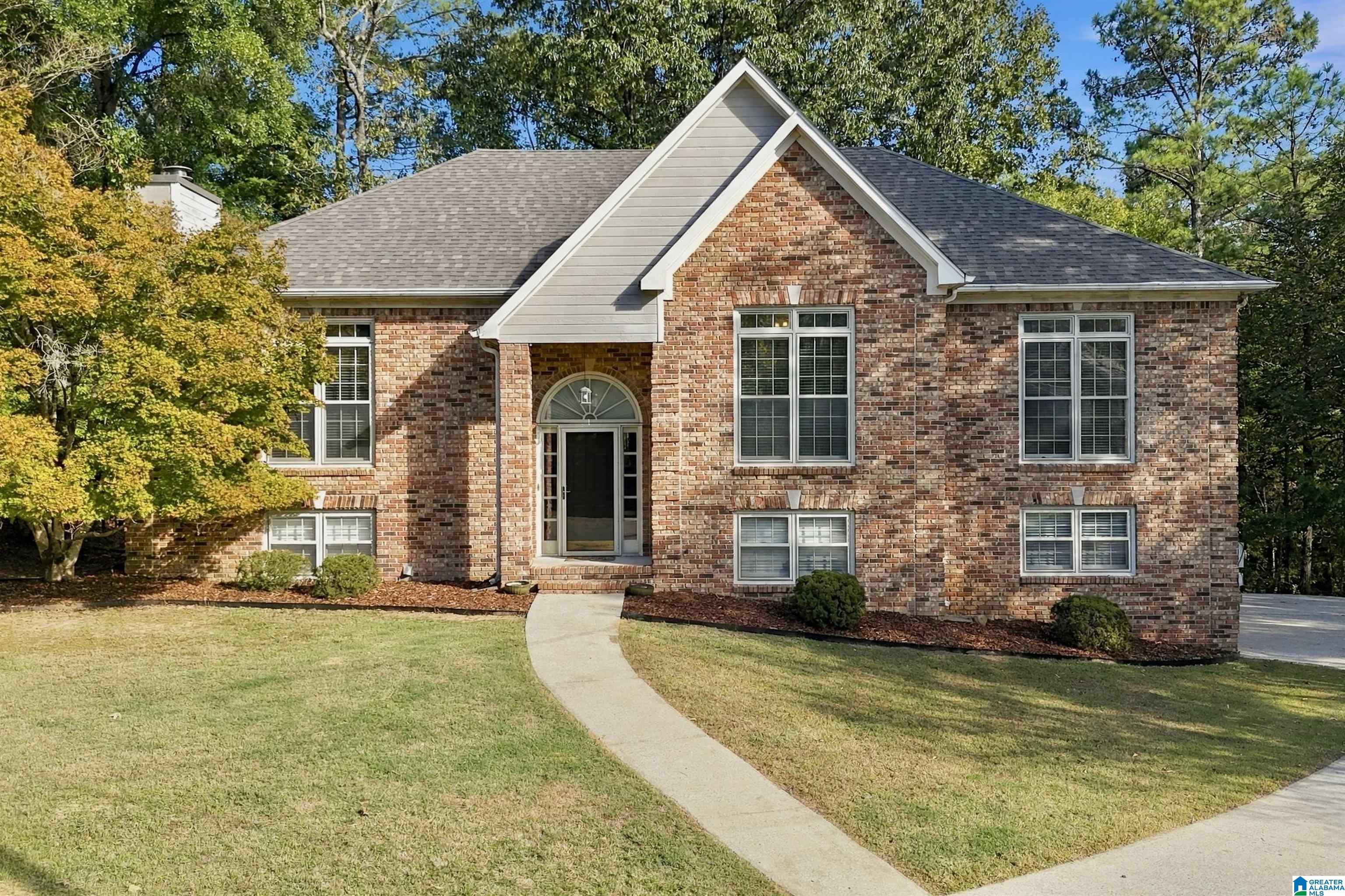 Single family home for sale at 612 Brooks Ln, HOOVER, AL 35244 | MLS# 21467615