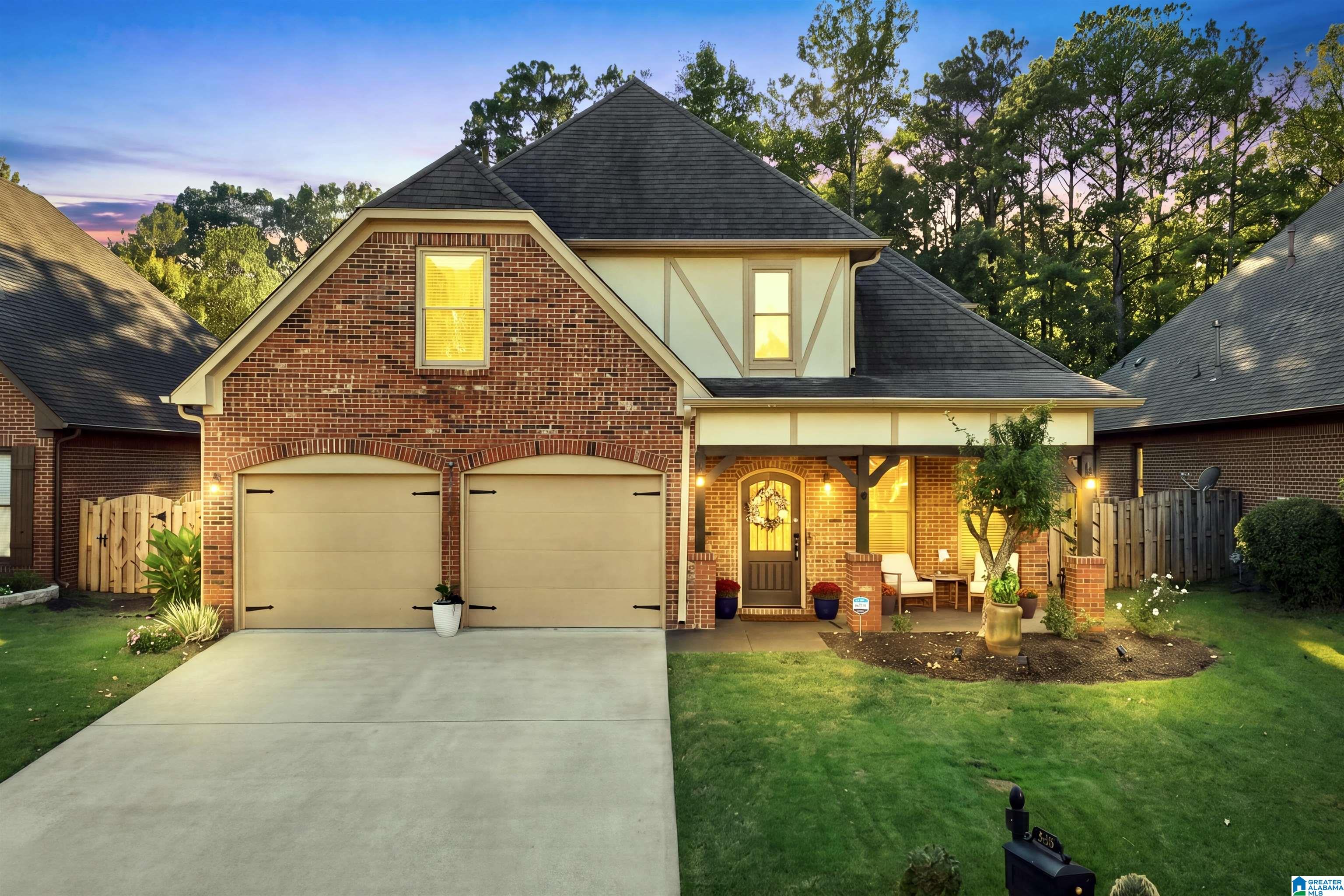 Photo 1 of Single family home for sale at 2339 Abbeyglen Cir, Hoover, AL 35226 | MLS# 21467640 | Listing updated on 2026-10-22