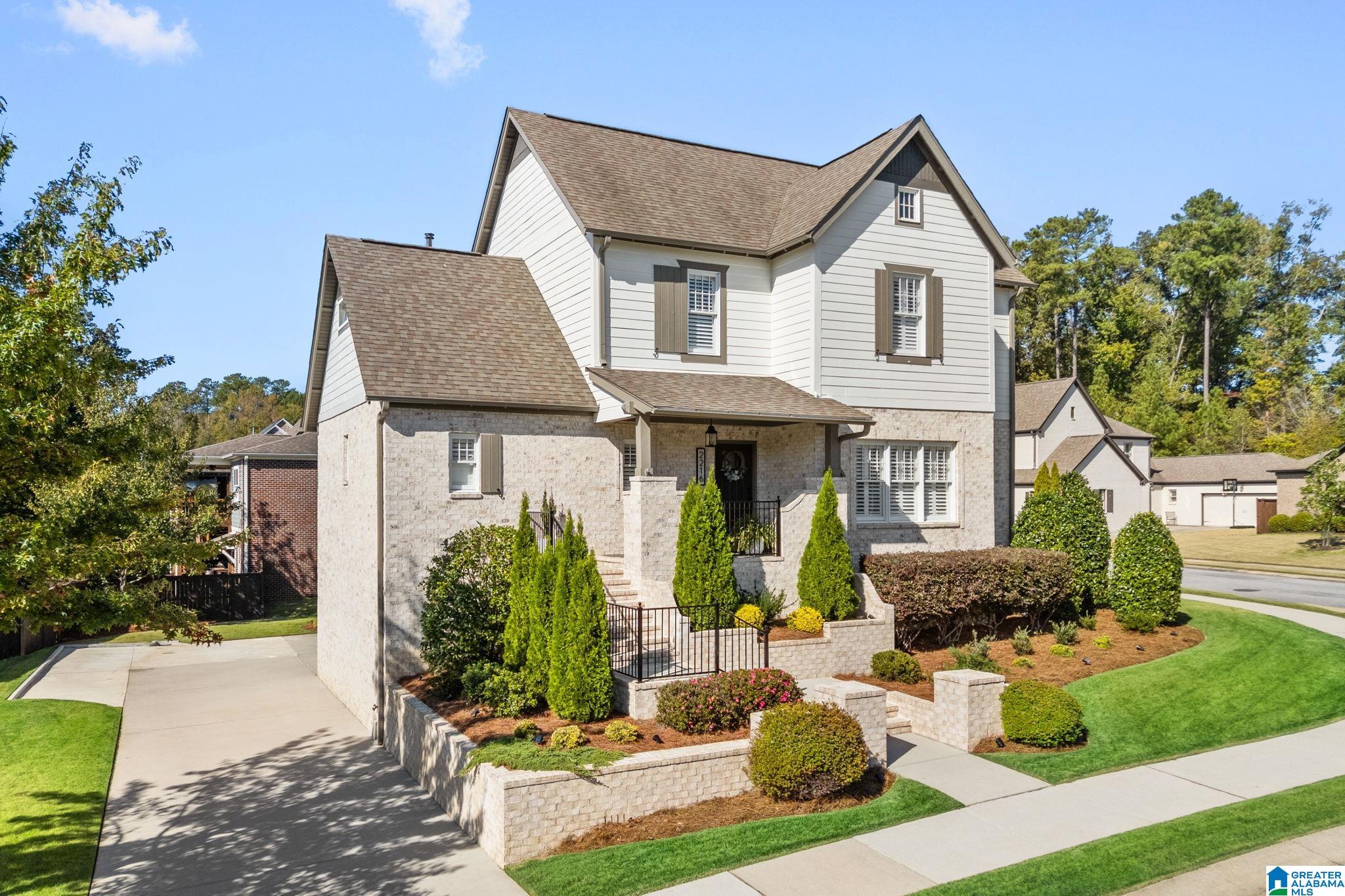 Photo 3 of Single family home for sale at 2216 Emmet Cvs, Hoover, AL 35242 | MLS# 21467660 | Listing updated on 2026-10-21