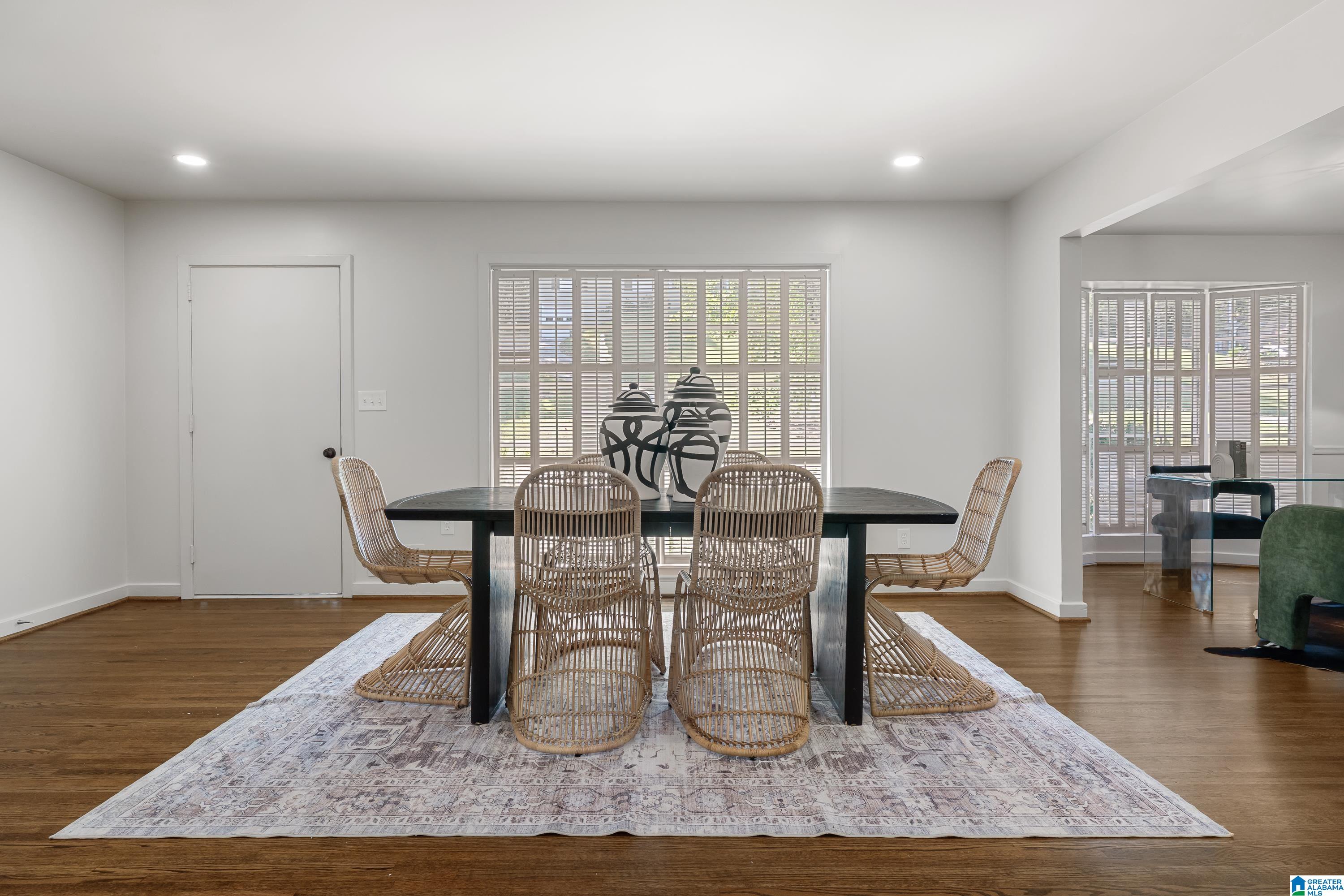 Photo 4 of Single family home for sale at 5700 11th Avenue S, Birmingham, AL 35222 | MLS# 21467680 | Listing updated on 2026-10-15
