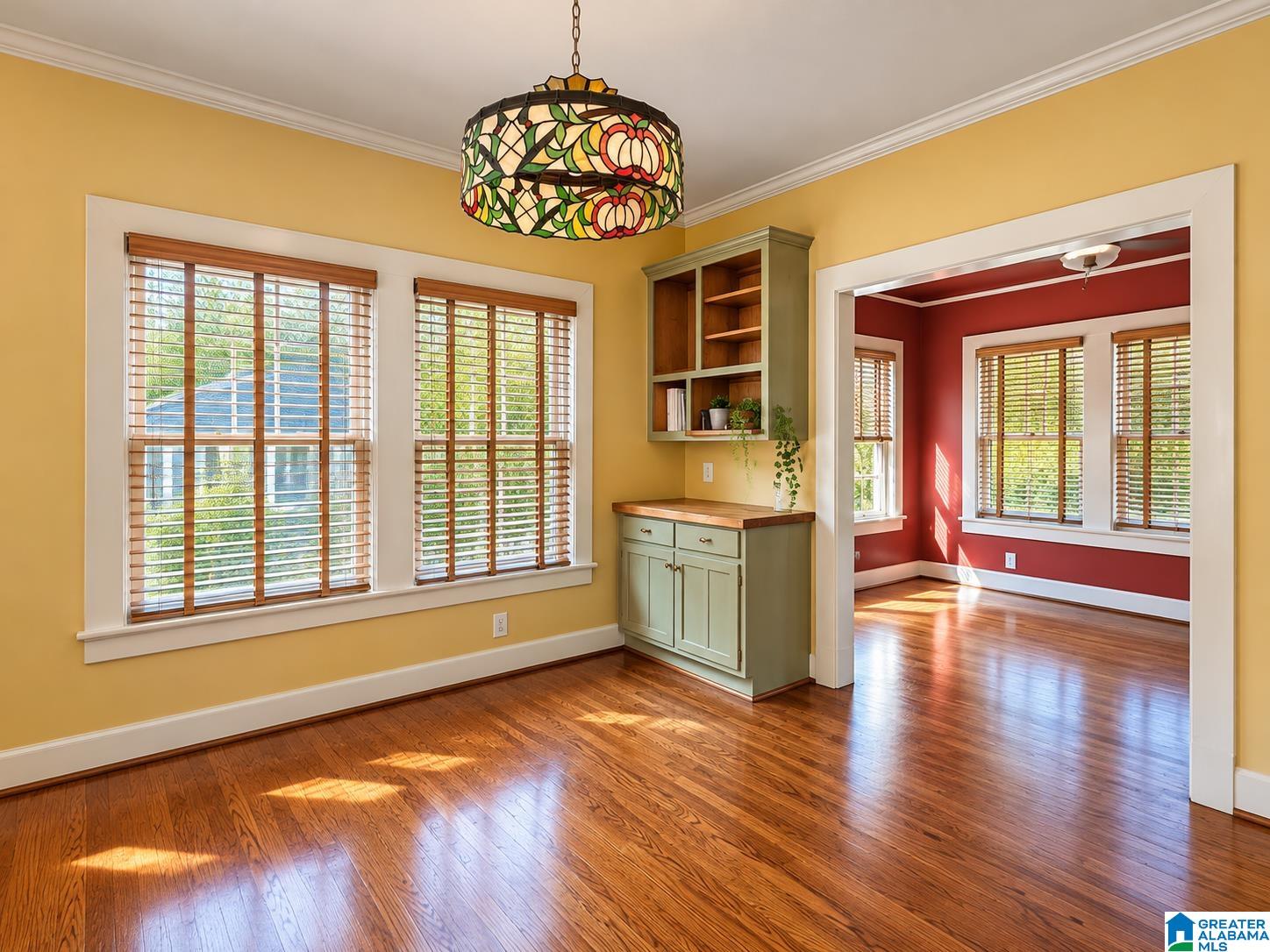Photo 4 of Single family home for sale at 422 80th Street S, Birmingham, AL 35206 | MLS# 21467691 | Listing updated on 2026-10-16