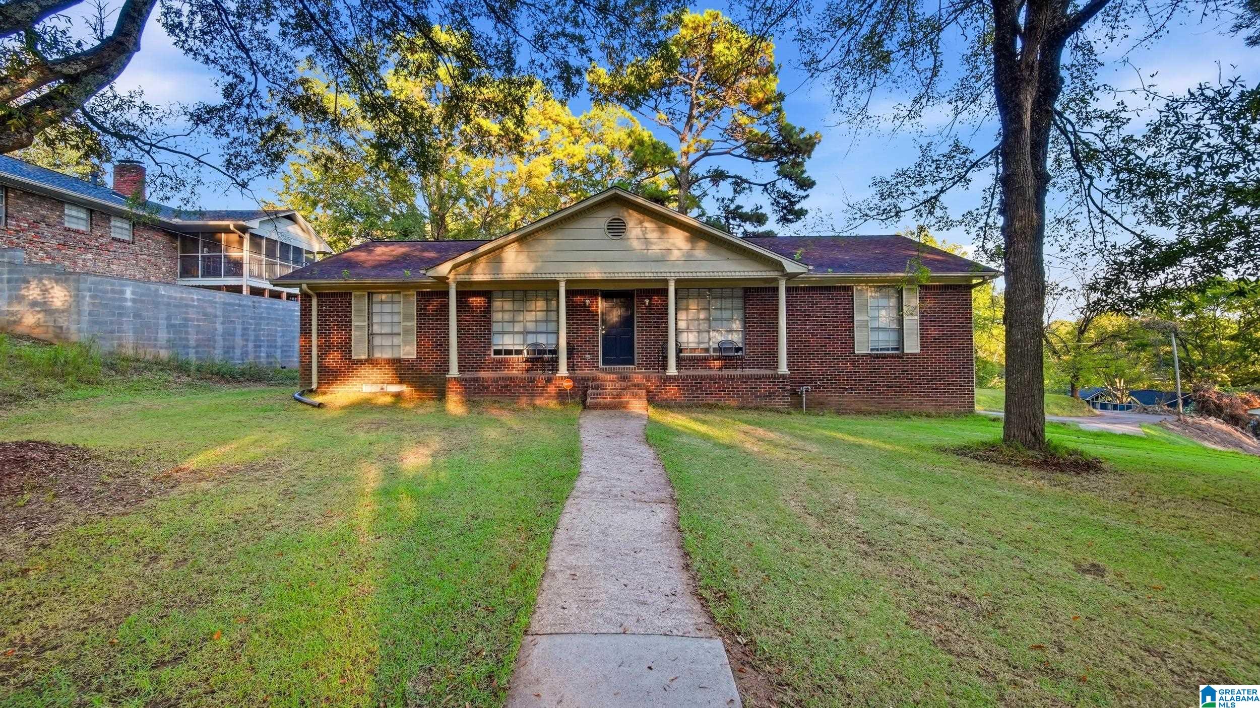1109 OAKLEY DRIVE