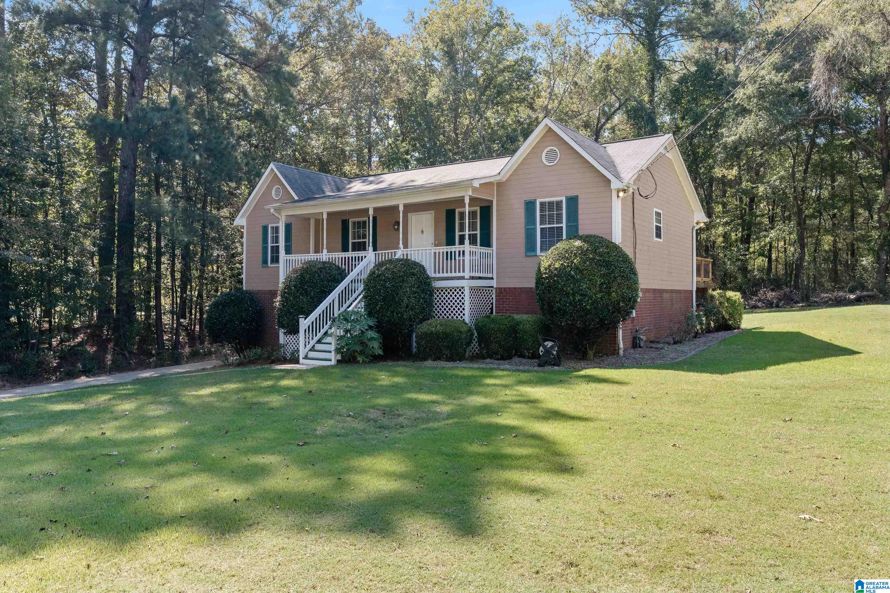 Photo 1 of Single family home for sale at 120 Lynn Dr, Trussville, AL 35173 | MLS# 21467840 | Listing updated on 2026-10-19