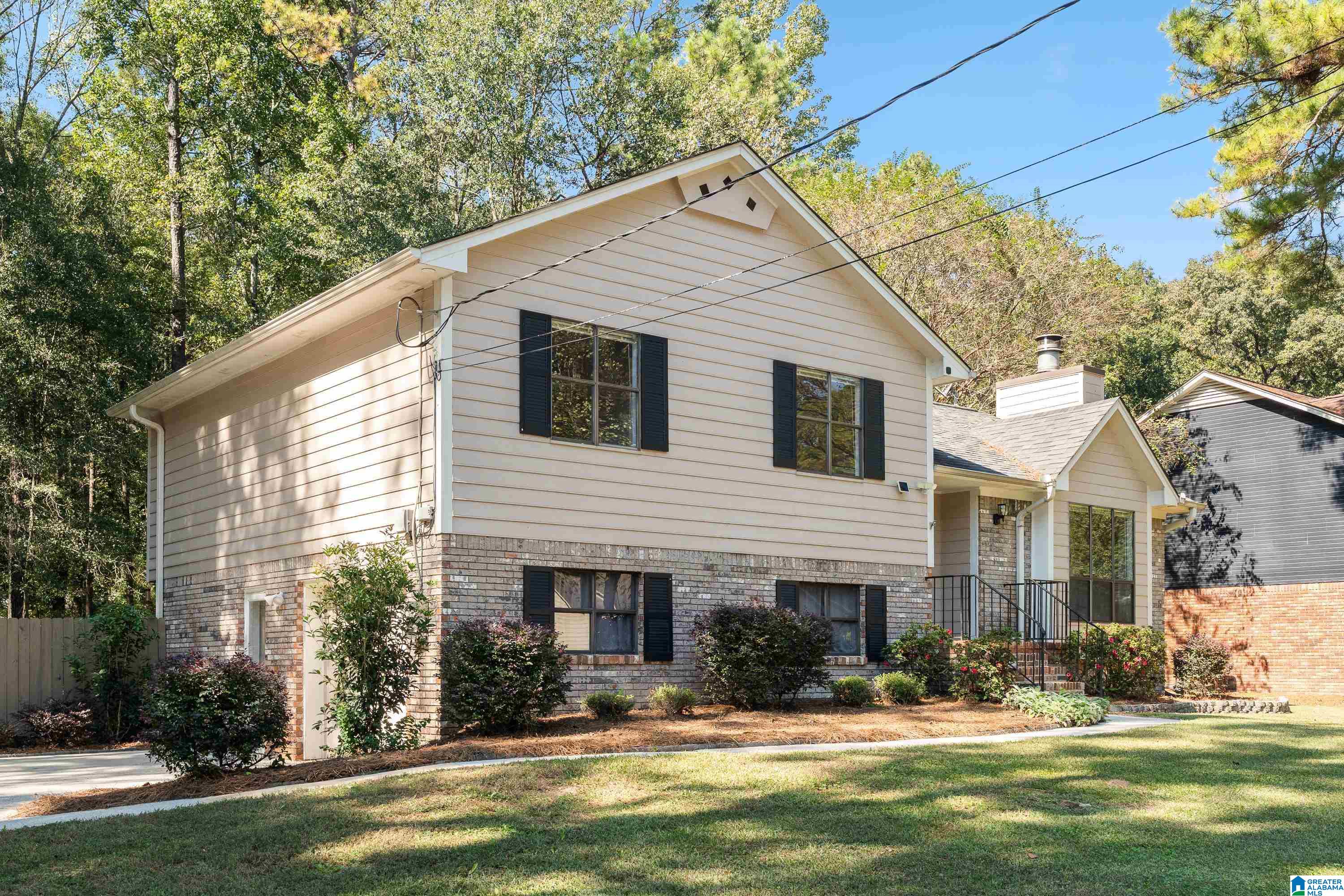 Photo 2 of Single family home for sale at 4950 Caldwell Ml Ln, Birmingham, AL 35242 | MLS# 21467866 | Listing updated on 2026-10-22