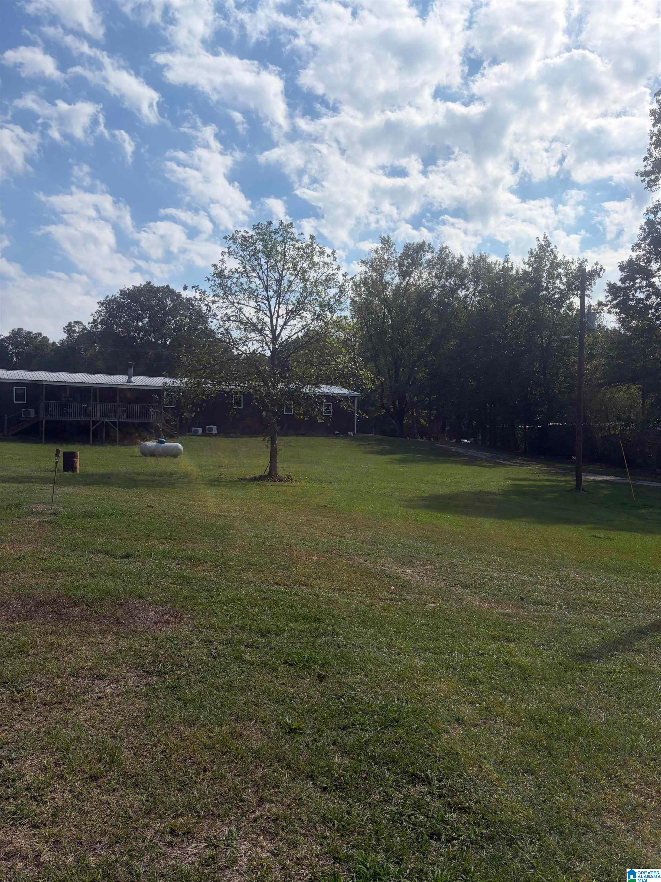 Photo 3 of Single family home for sale at 2003 County Rd 195, Jemison, AL 35085 | MLS# 21467894 | Listing updated on 2026-10-17