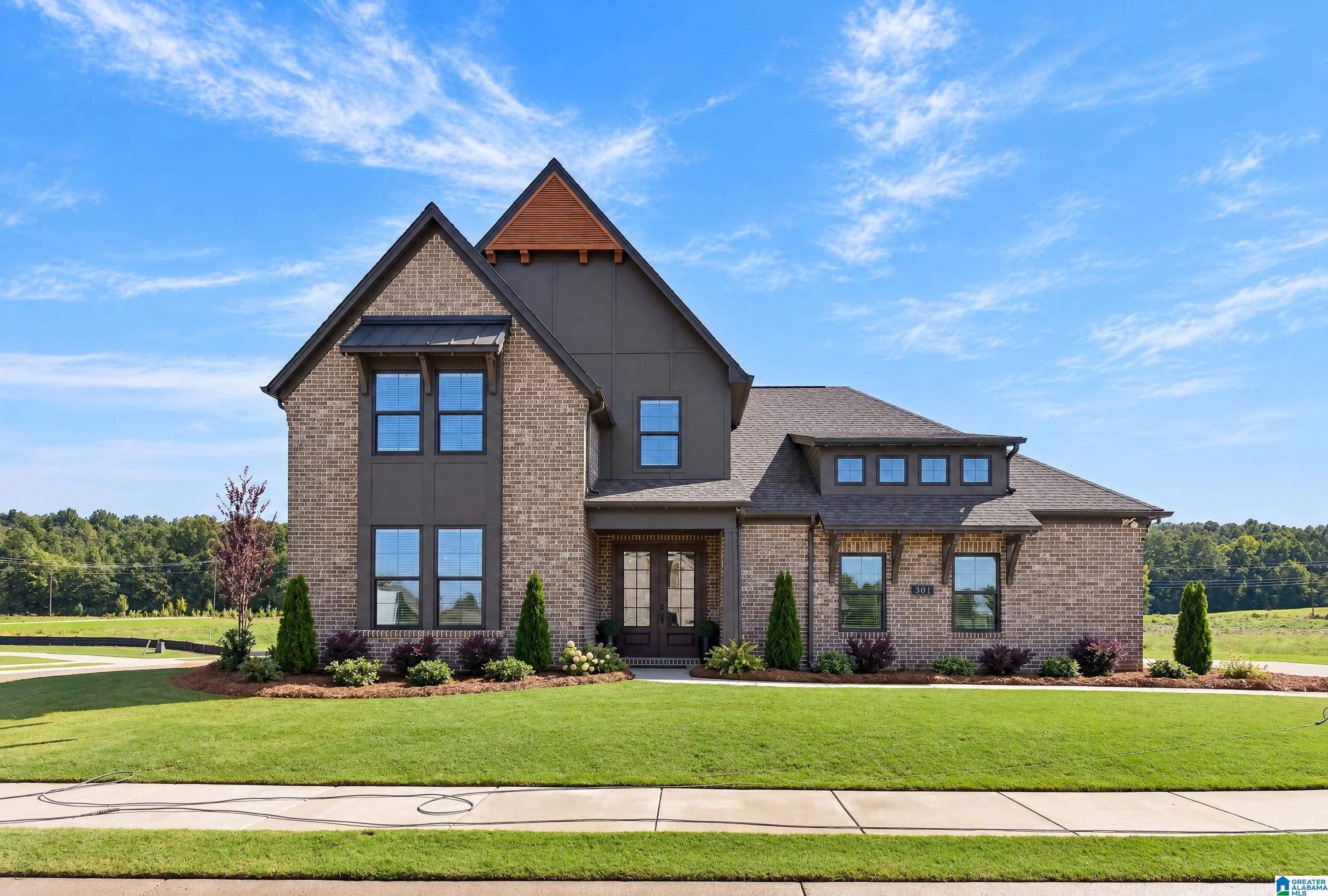 The Alder LENOIR PLACE