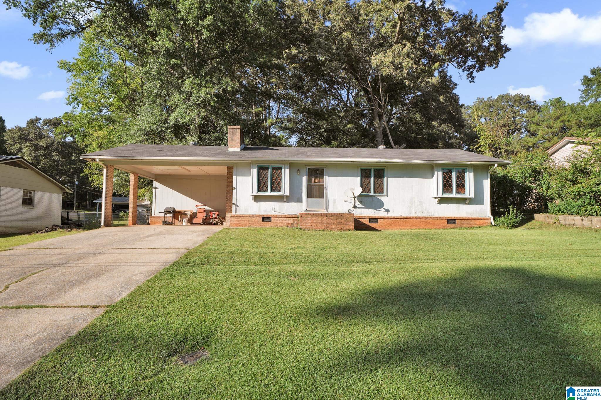 455 LAKEWOOD DRIVE