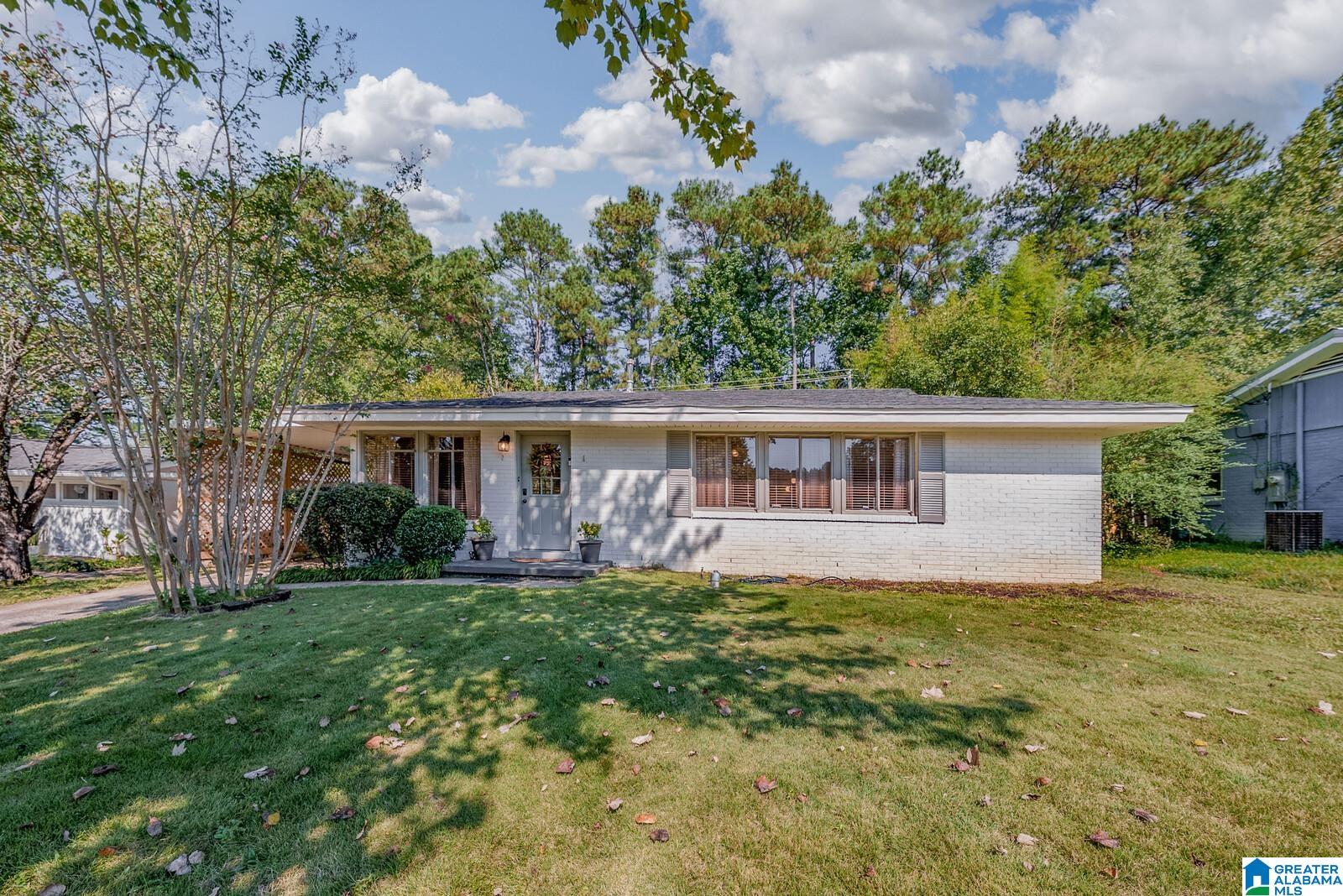 Photo 3 of Sale Pending at 4912 Pittman Ave, Irondale, AL 35210 | MLS# 21467949 | Listing updated on 2026-10-22