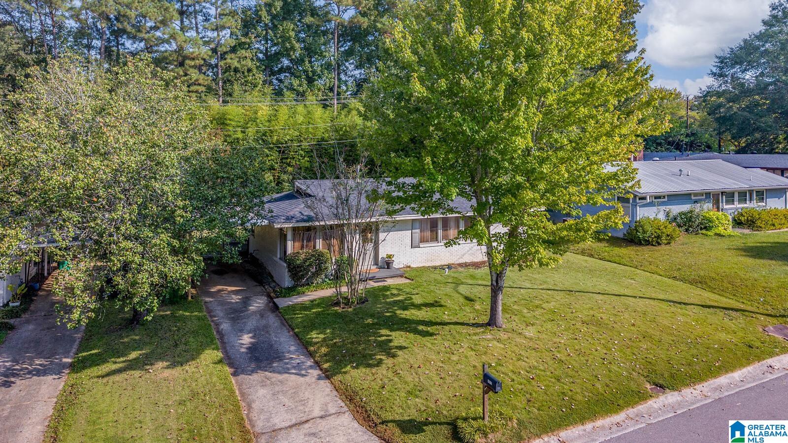 Photo 3 of Sale Pending at 4912 Pittman Ave, Irondale, AL 35210 | MLS# 21467949 | Listing updated on 2026-10-22