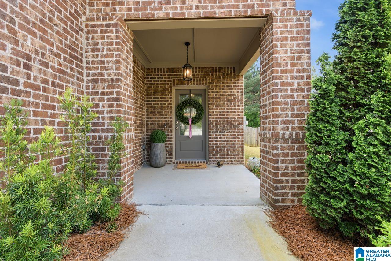 Photo 2 of Single family home for sale at 416 Hamilton Pl, Chelsea, AL 35043 | MLS# 21467989 | Listing updated on 2026-10-22