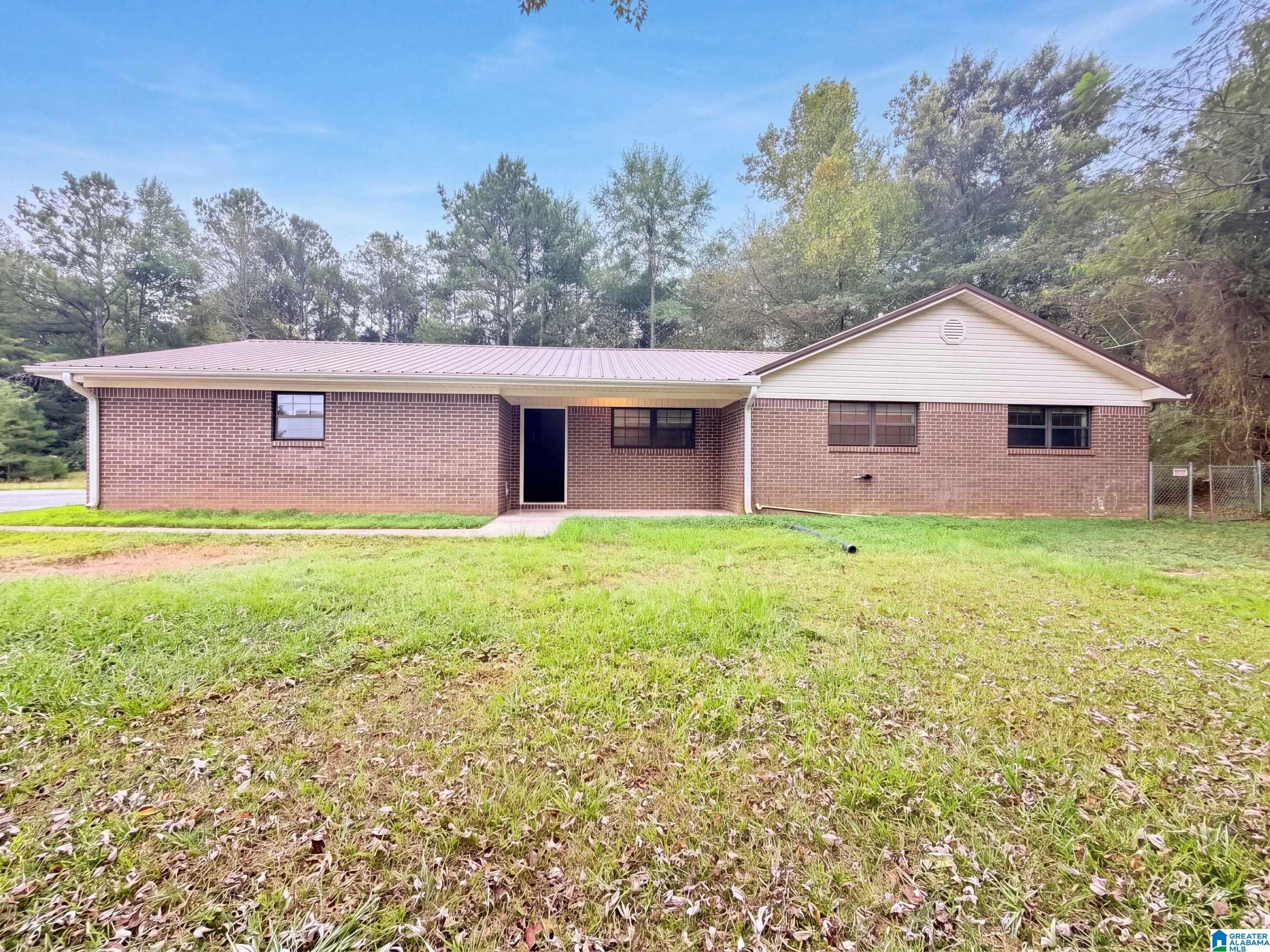 Single family home for sale at 6732 County Rd 50, JEMISON, AL 35085 | MLS# 21468019