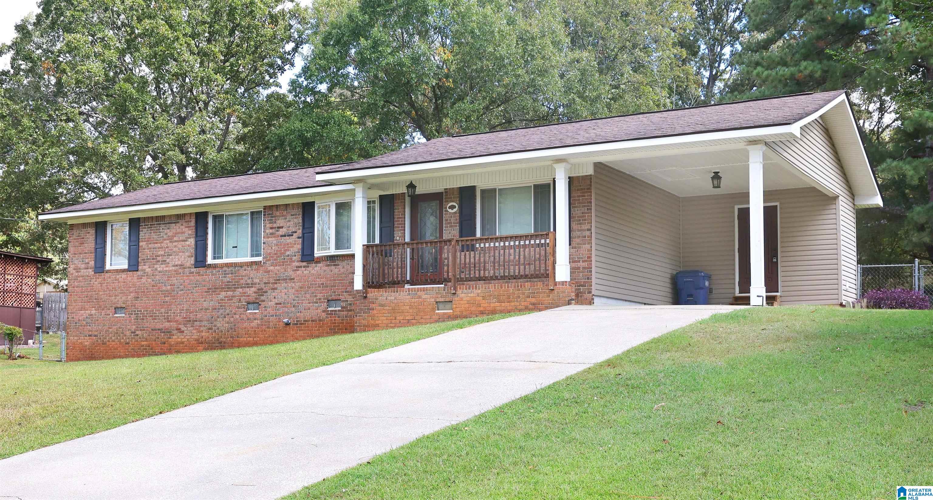 Photo 4 of Single family home for sale at 52 Grandview Dr, Eastaboga, AL 36260 | MLS# 21468024 | Listing updated on 2026-10-20