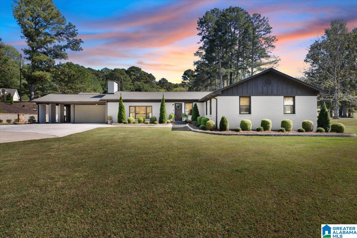 Single family home for sale at 1434 Alabama Ave, ONEONTA, AL 35121 | MLS# 21468028
