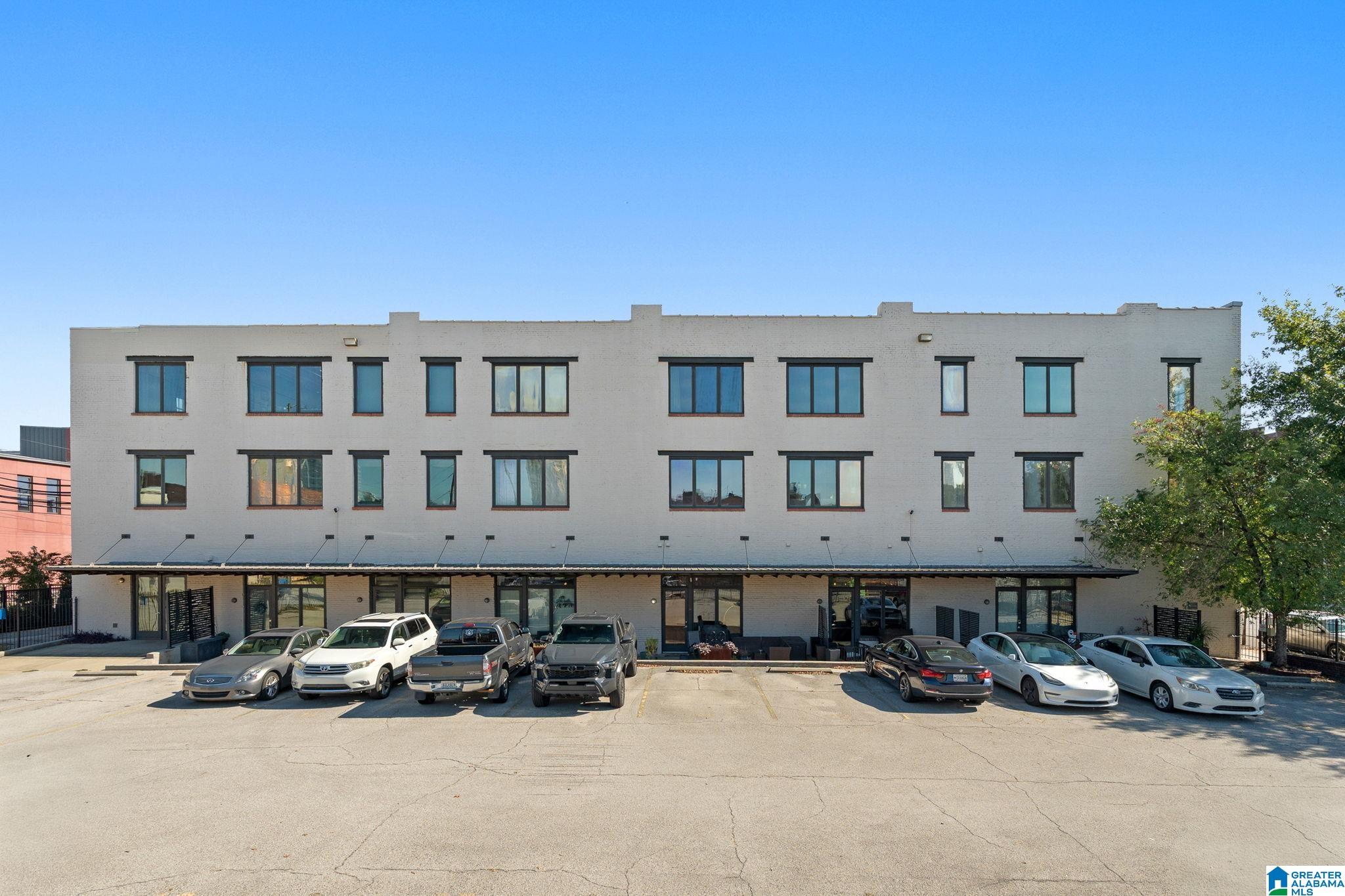 Photo 2 of Condo for sale at 2416 1st Avenue N #13, Birmingham, AL 35203 | MLS# 21468032 | Listing updated on 2026-10-20