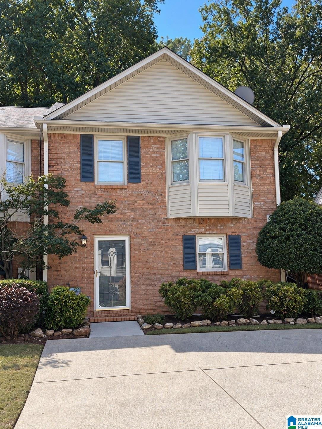 Photo 1 of Townhouse for sale at 3420 Wisterwood Ln, Vestavia Hills, AL 35216 | MLS# 21468038 | Listing updated on 2026-10-22