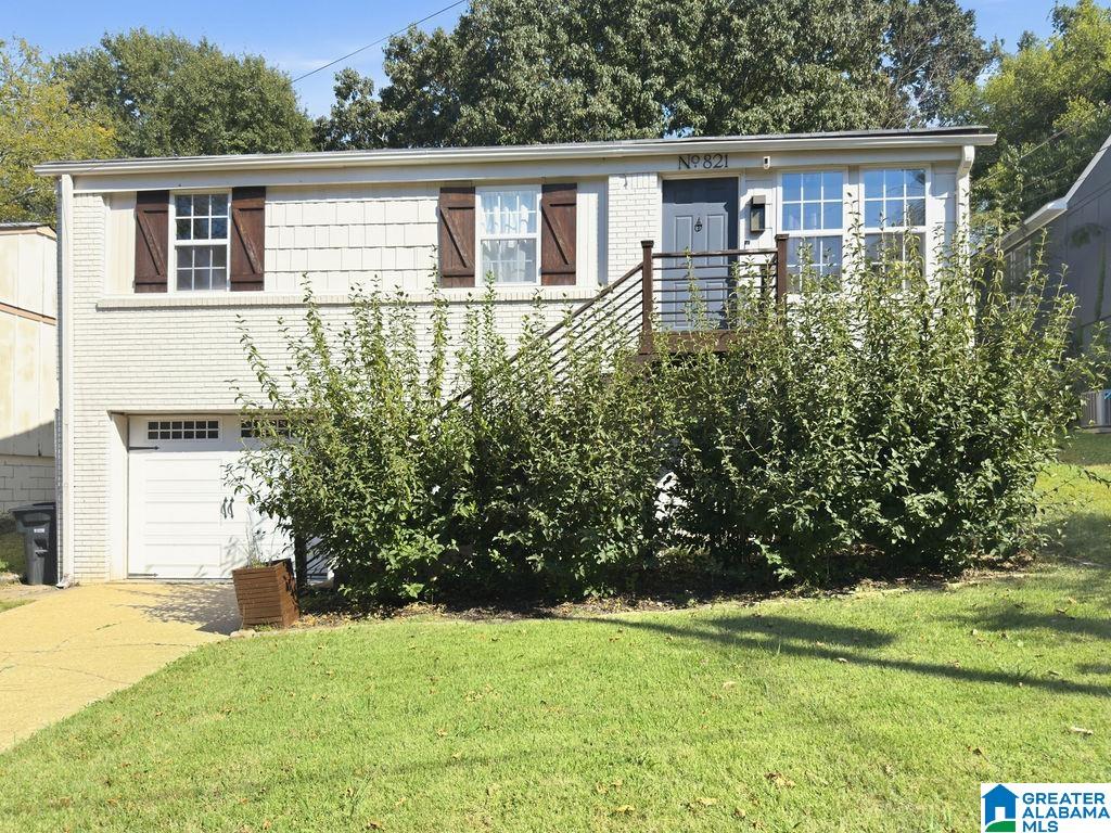 Photo 2 of Single family home for sale at 821 47th Way S, Birmingham, AL 35222 | MLS# 21468043 | Listing updated on 2026-10-20