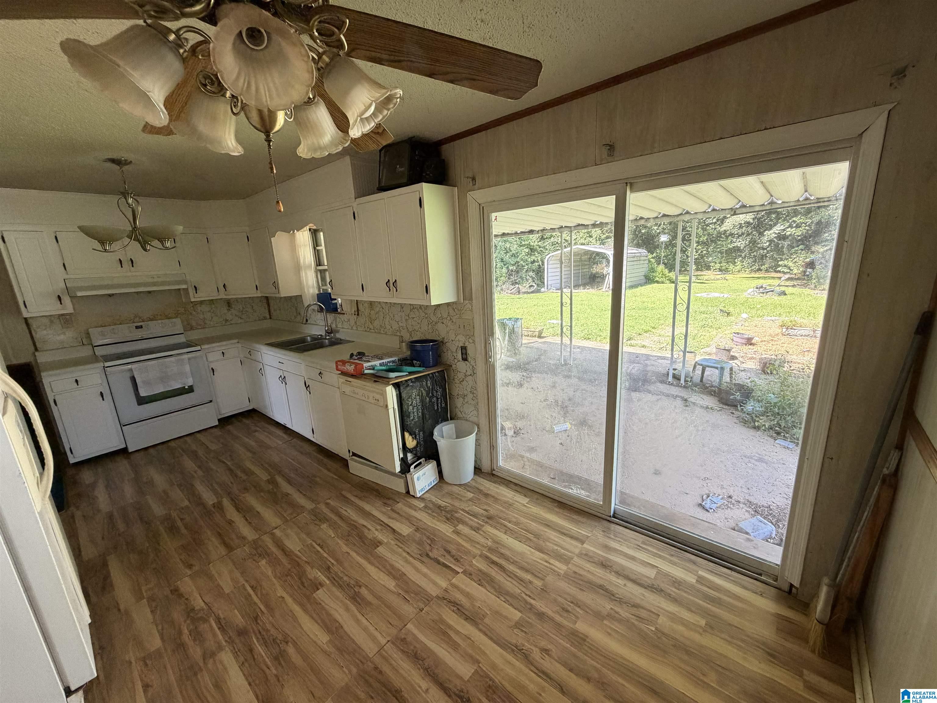 Photo 4 of Single family home for sale at 2416 7th Place NE, Center Point, AL 35215 | MLS# 21468045 | Listing updated on 2026-10-20
