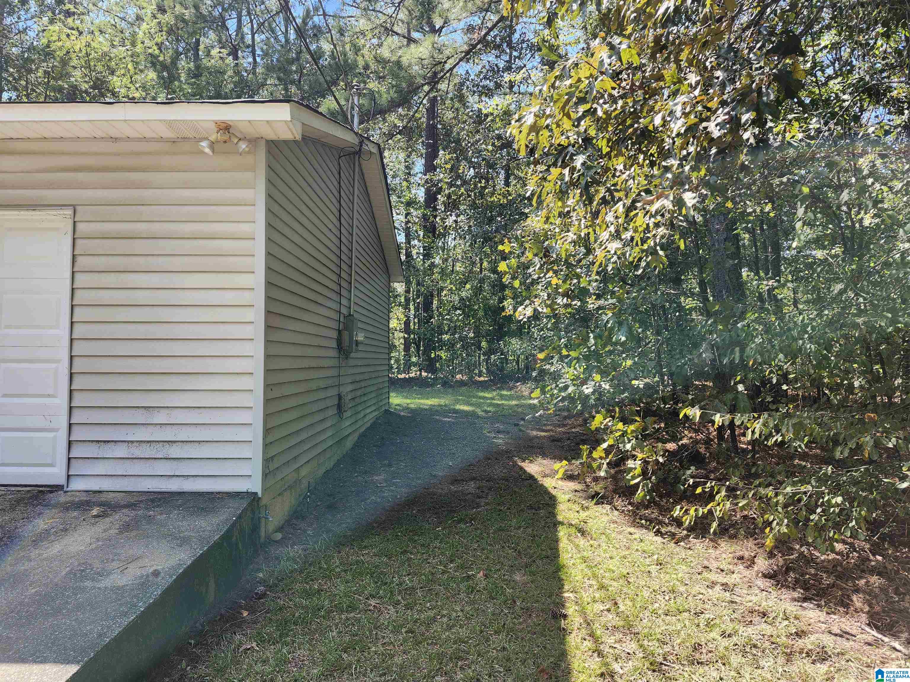 Photo 1 of Single family home for sale at 45 Sunday Ln, Sylacauga, AL 35150 | MLS# 21468051 | Listing updated on 2026-10-20