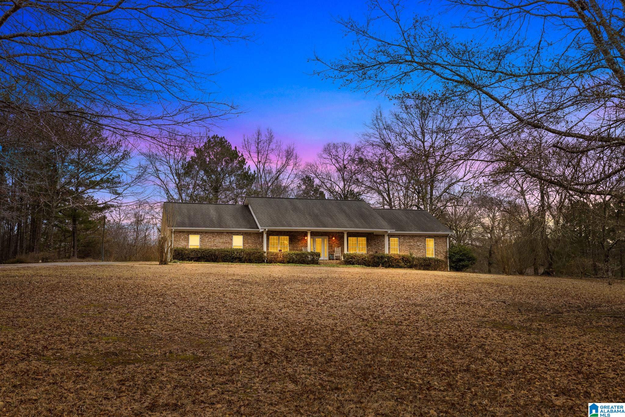 Photo 1 of Single family home for sale at 814 Deer Tr Rd, Pell City, AL 35125 | MLS# 21468064 | Listing updated on 2026-10-20