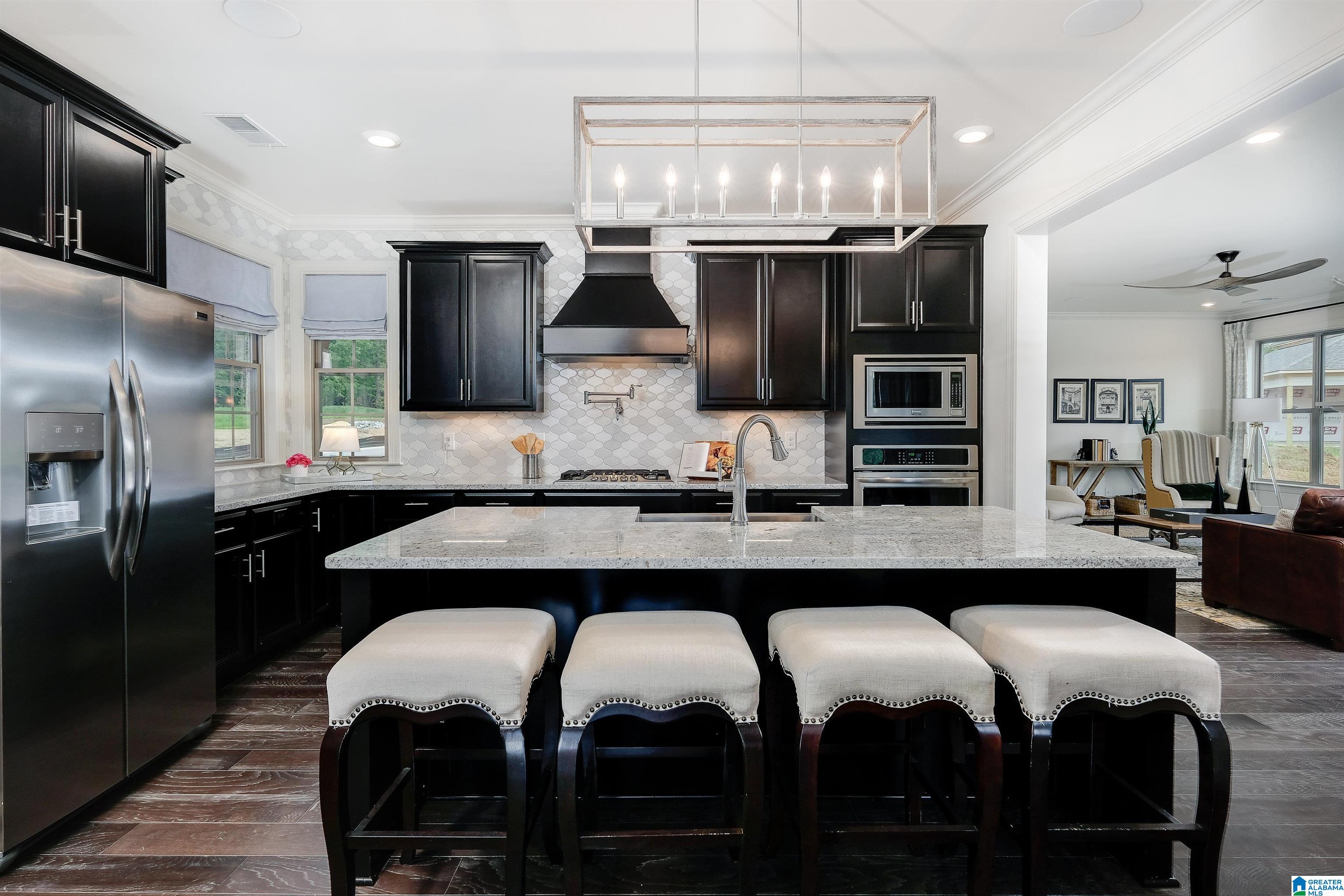 Photo 3 of Single family home for sale at 1298 Brayfield Crst Dr, Vestavia Hills, AL 35242 | MLS# 21468078 | Listing updated on 2026-10-20