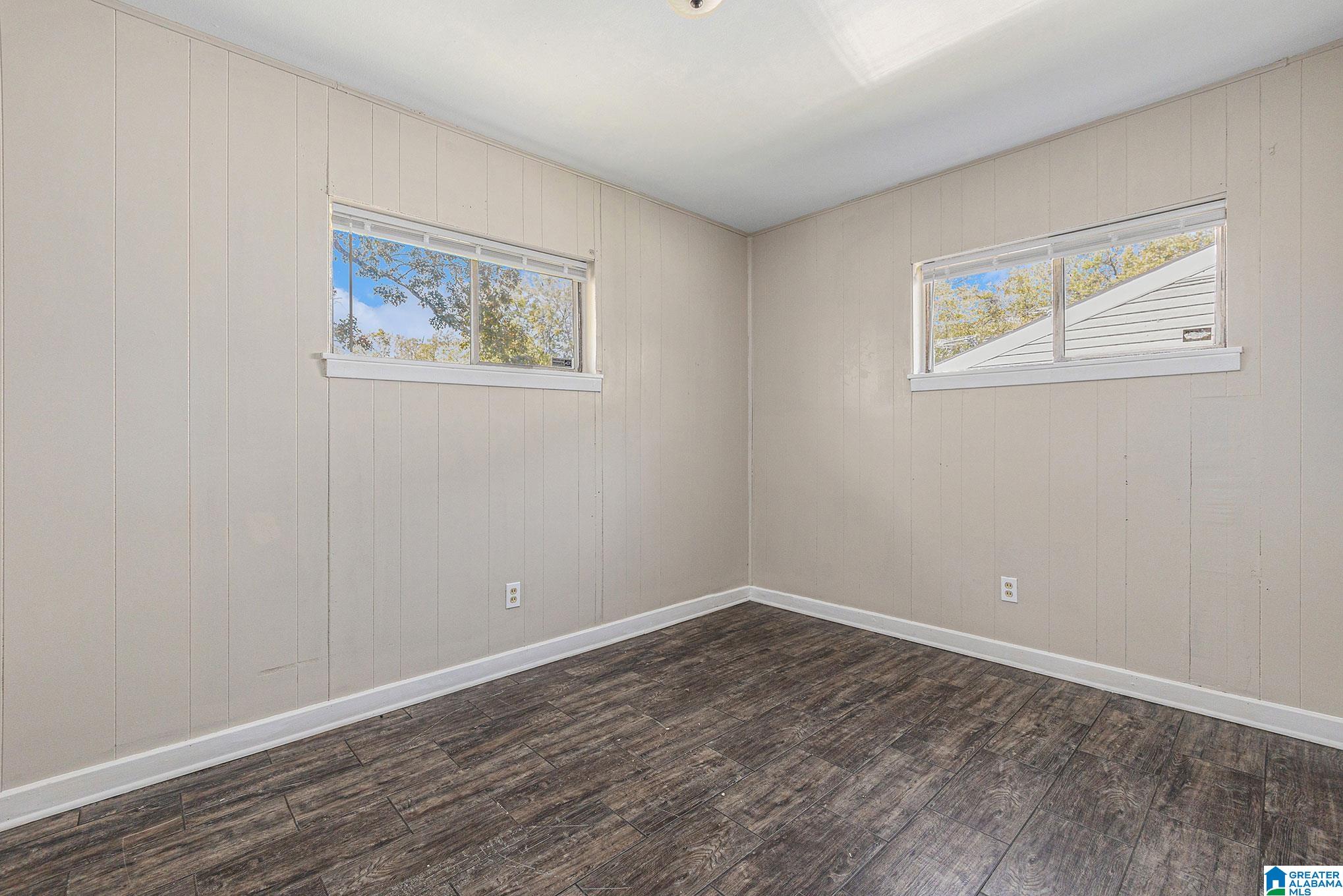 Photo 4 of Single family home for sale at 756 30th Street SW, Birmingham, AL 35211 | MLS# 21468083 | Listing updated on 2026-10-20