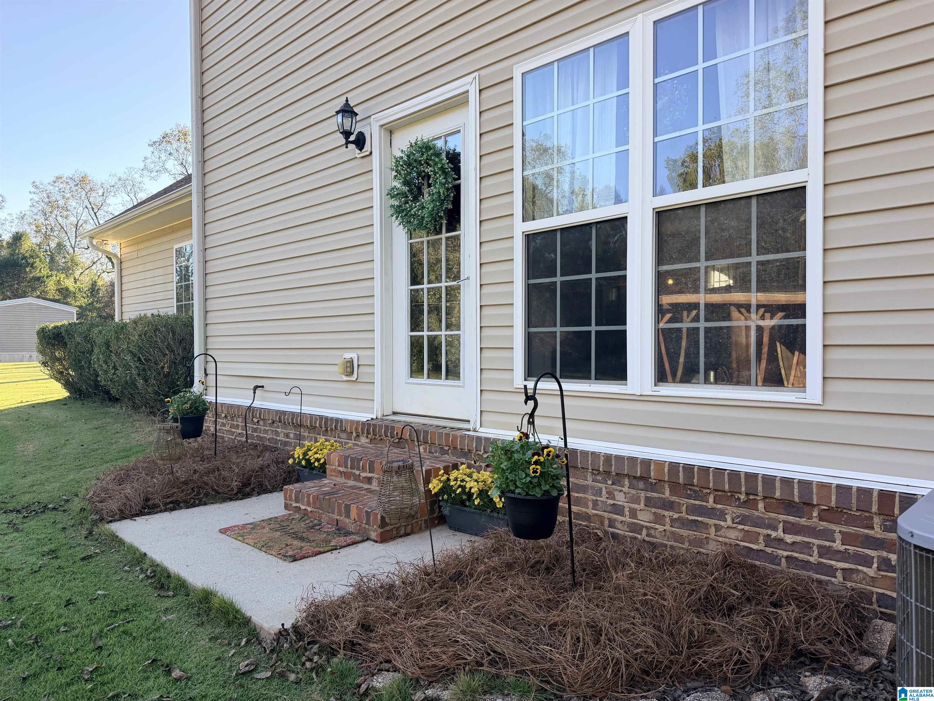 Photo 3 of Single family home for sale at 1915 Lee Rd 27, Opelika, AL 36804 | MLS# 21468085 | Listing updated on 2026-10-21