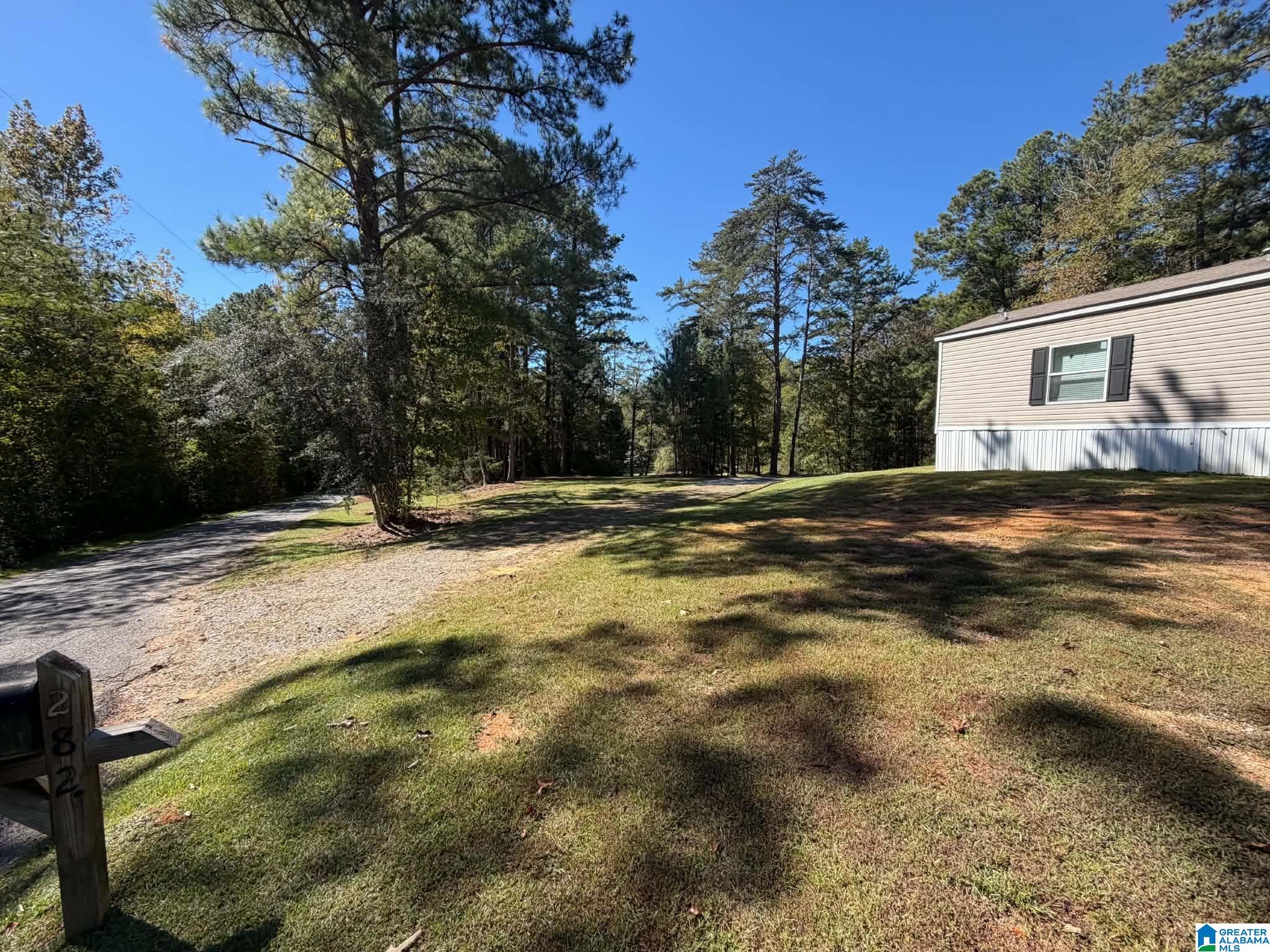 Photo 3 of Single family home for sale at 282 Belaire Dr, Odenville, AL 35120 | MLS# 21468095 | Listing updated on 2026-10-20