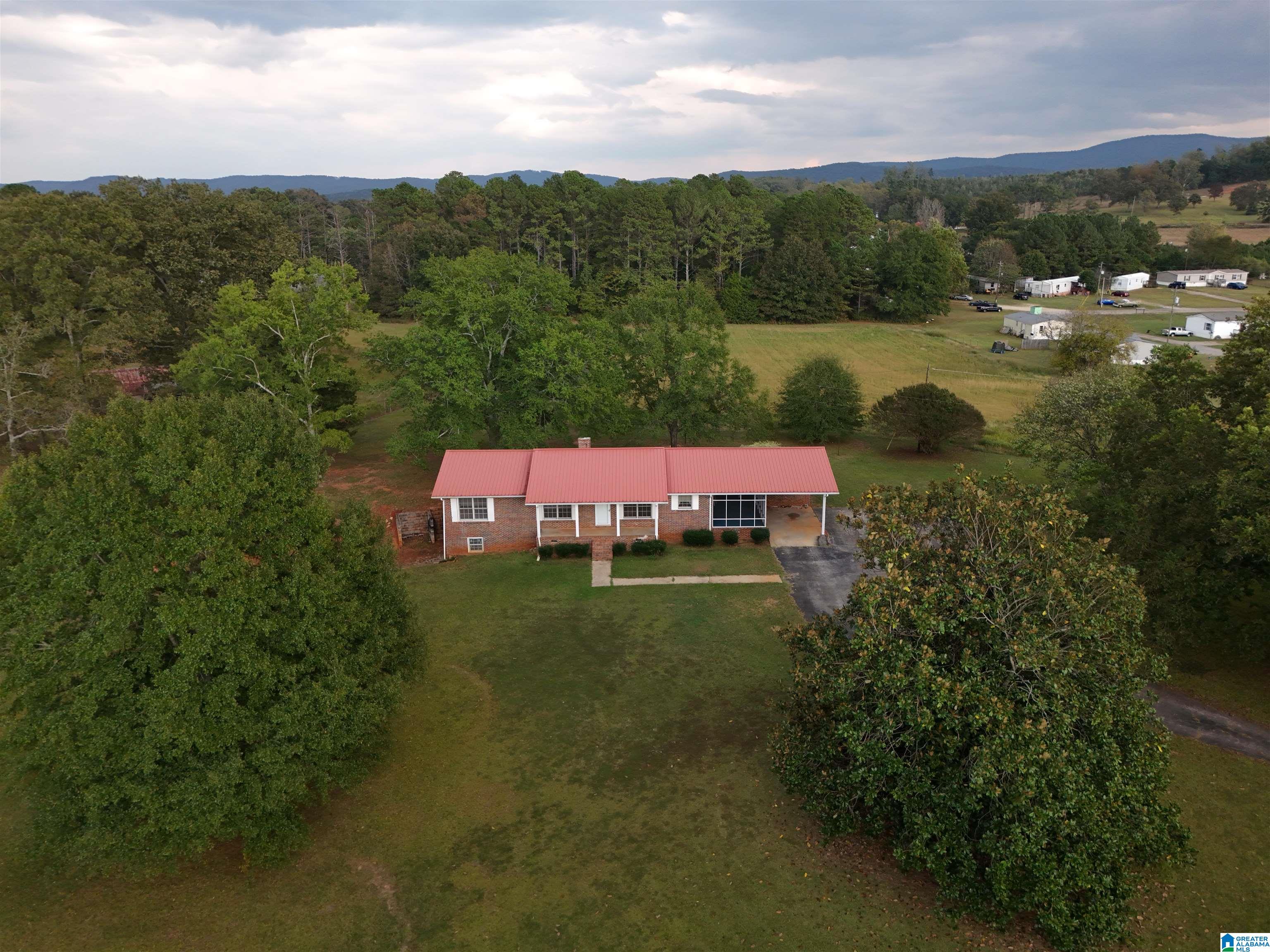 Photo 3 of Single family home for sale at 2206 Peaceburg Rd, Jacksonville, AL 36265 | MLS# 21468189 | Listing updated on 2026-10-21