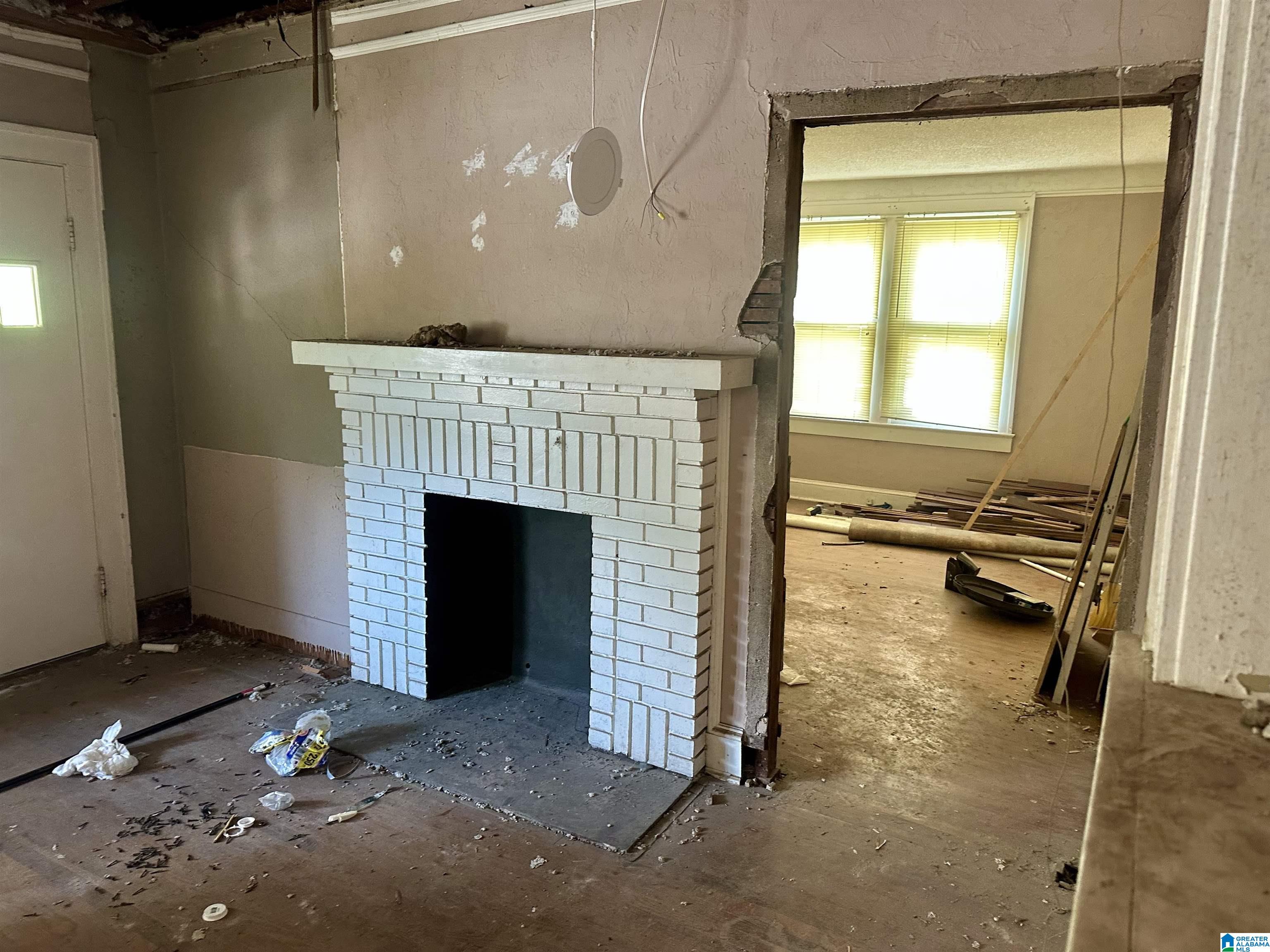 Photo 3 of Single family home for sale at 602 E 22nd Street, Anniston, AL 36207 | MLS# 21468198 | Listing updated on 2026-10-21