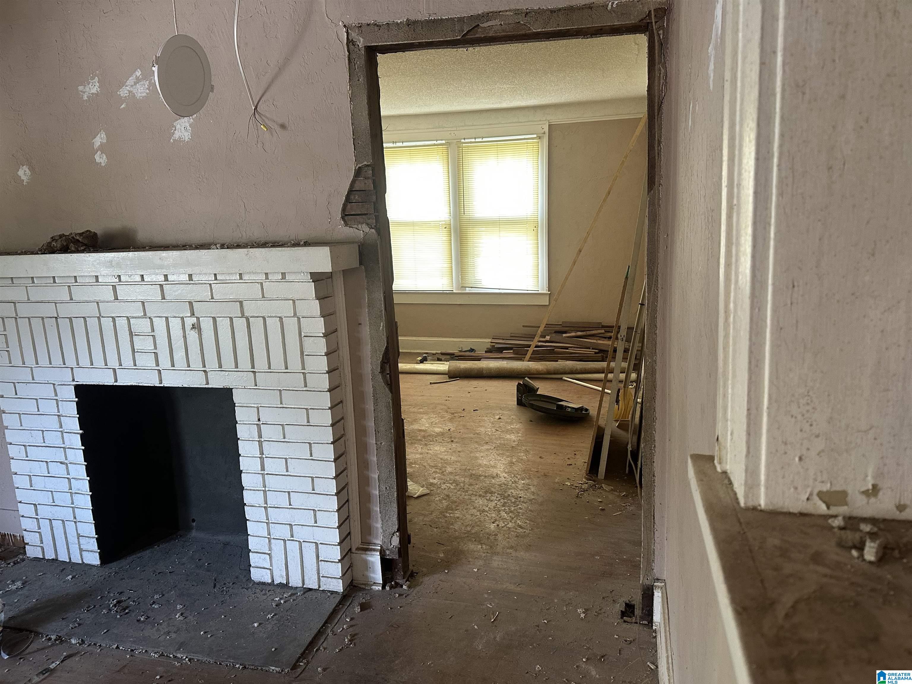 Photo 4 of Single family home for sale at 602 E 22nd Street, Anniston, AL 36207 | MLS# 21468198 | Listing updated on 2026-10-21