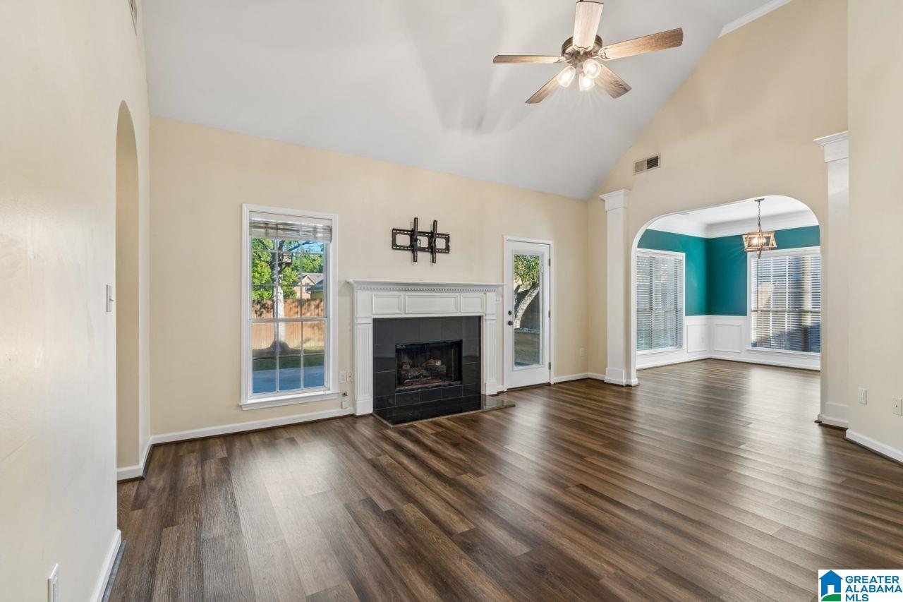 Photo 4 of Single family home for sale at 928 Jackson Cir, Helena, AL 35080 | MLS# 21468202 | Listing updated on 2026-10-21
