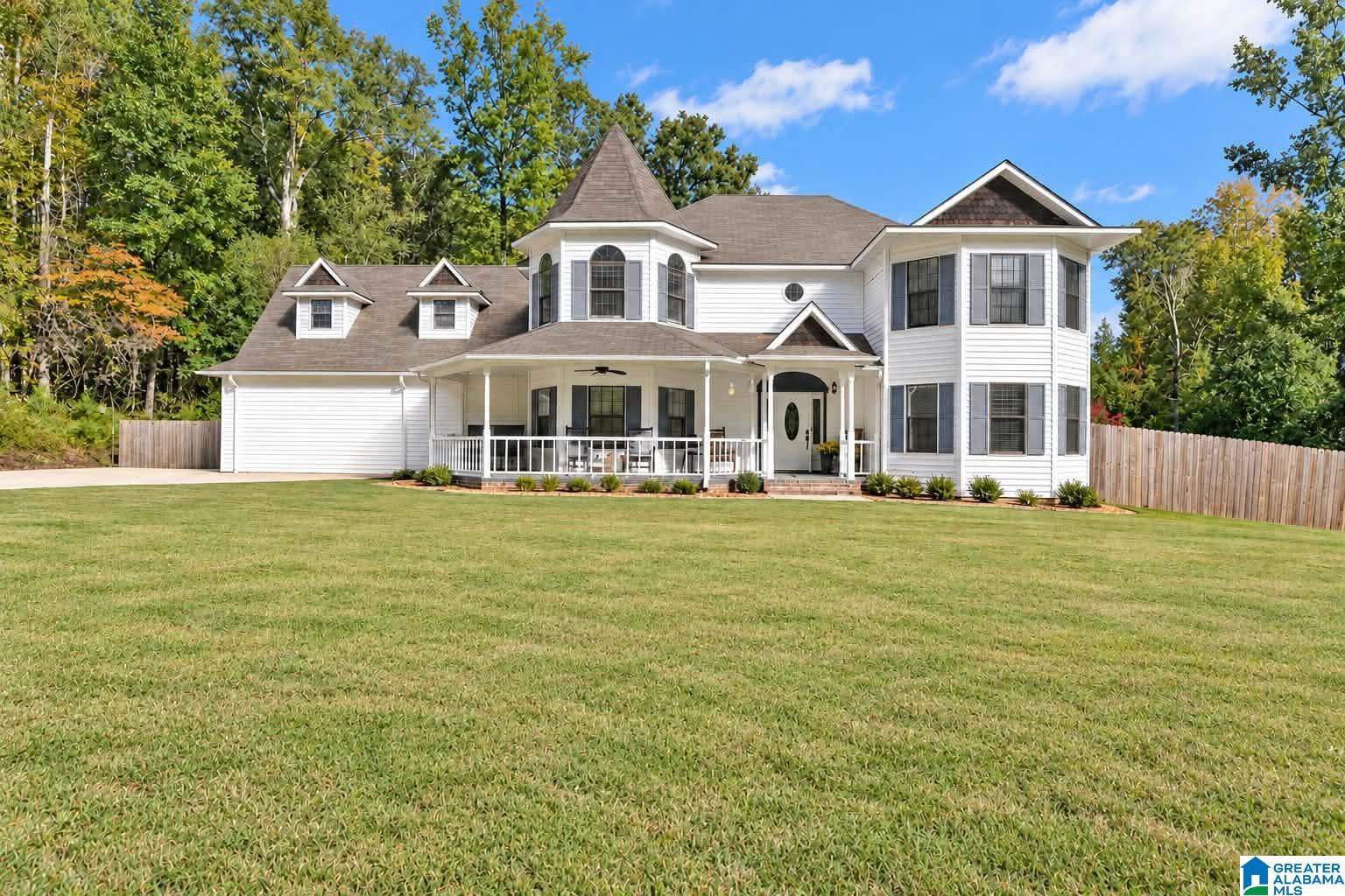 Photo 1 of Single family home for sale at 520 Harbor Rd, Winfield, AL 35594 | MLS# 21468227 | Listing updated on 2026-10-22
