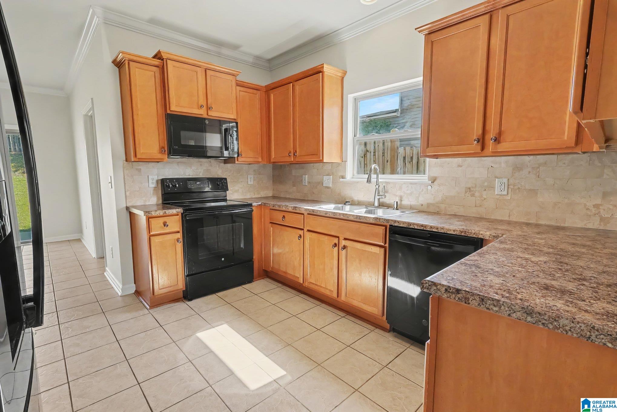 Photo 2 of Single family home for sale at 162 Ashby St, Calera, AL 35040 | MLS# 21468230 | Listing updated on 2026-10-22