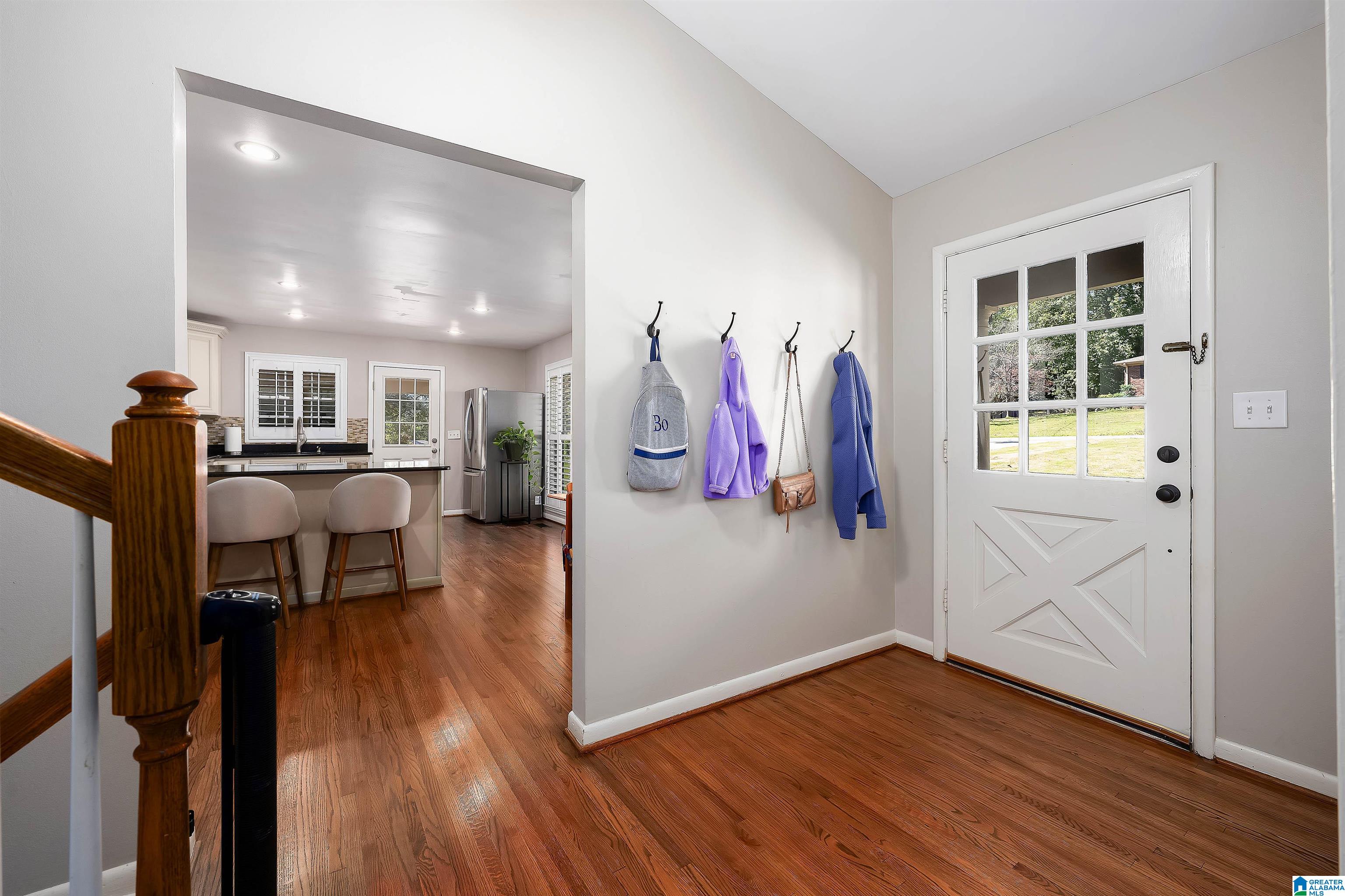 Photo 3 of Single family home for sale at 2321 Empire Rd, Hoover, AL 35226 | MLS# 21468248 | Listing updated on 2026-10-23